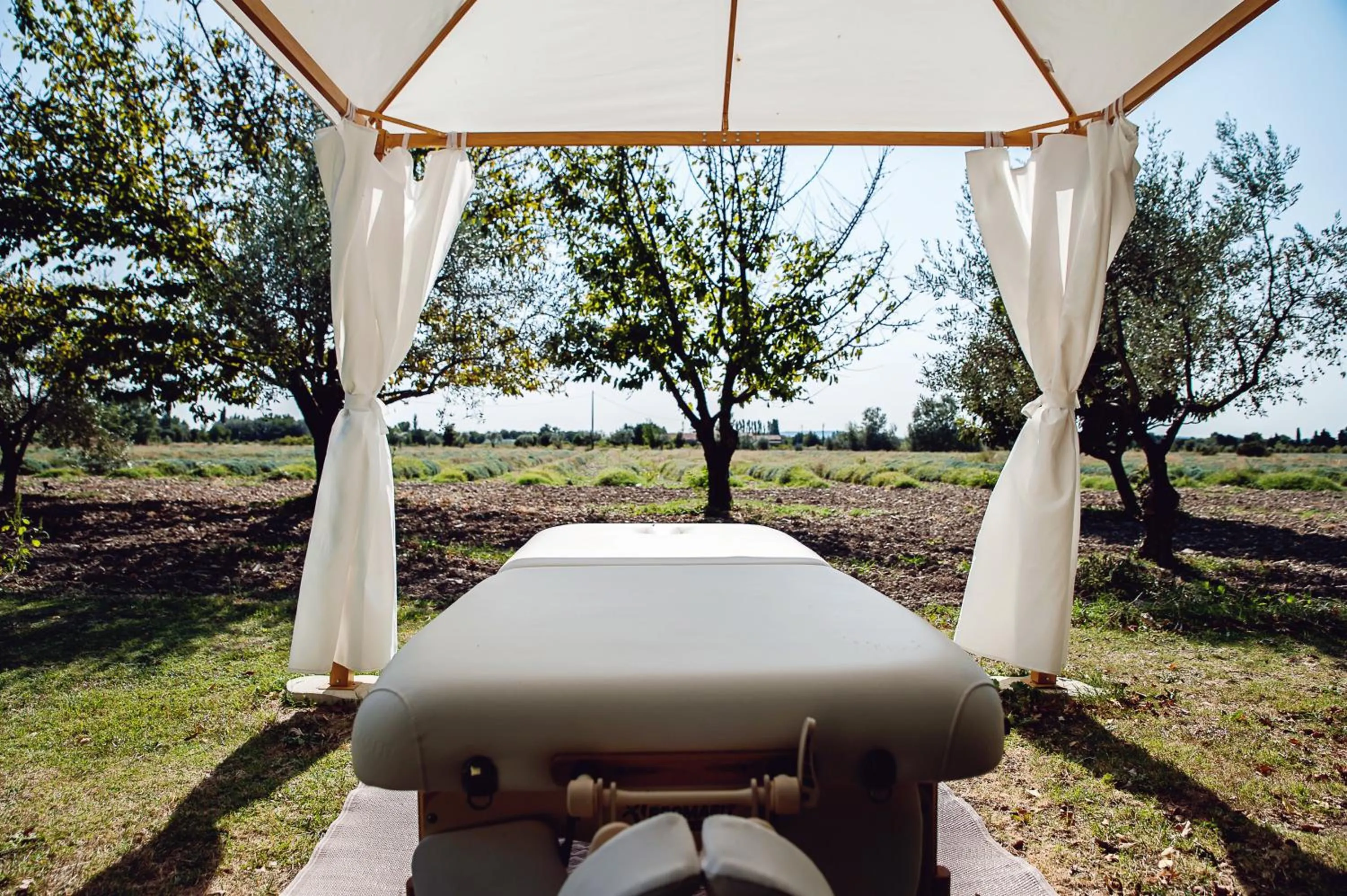 Massage in Les Champs de Provence