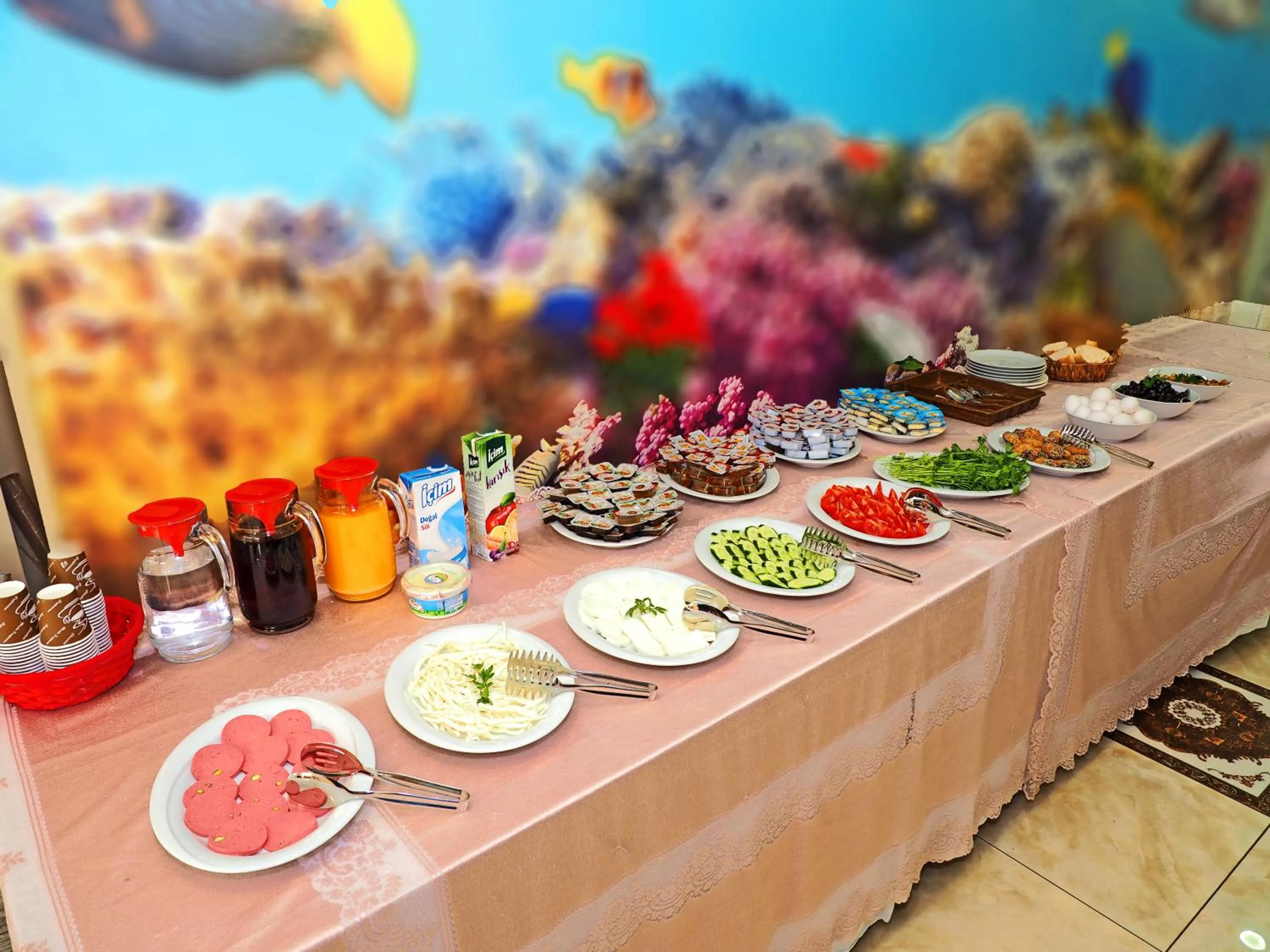 Food and drinks in Seyri Istanbul Hotel