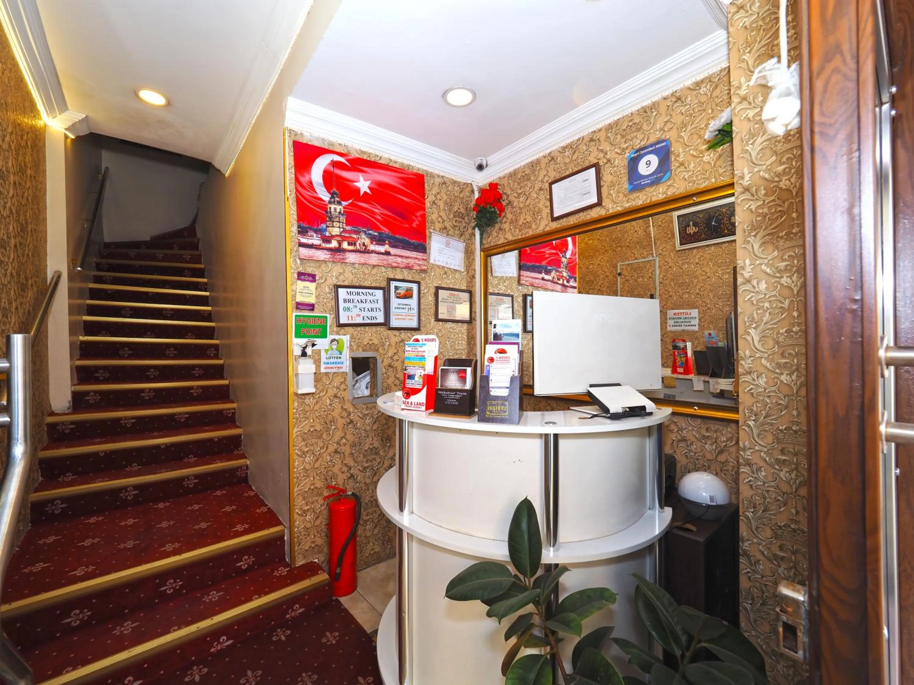 Lobby or reception in Seyri Istanbul Hotel