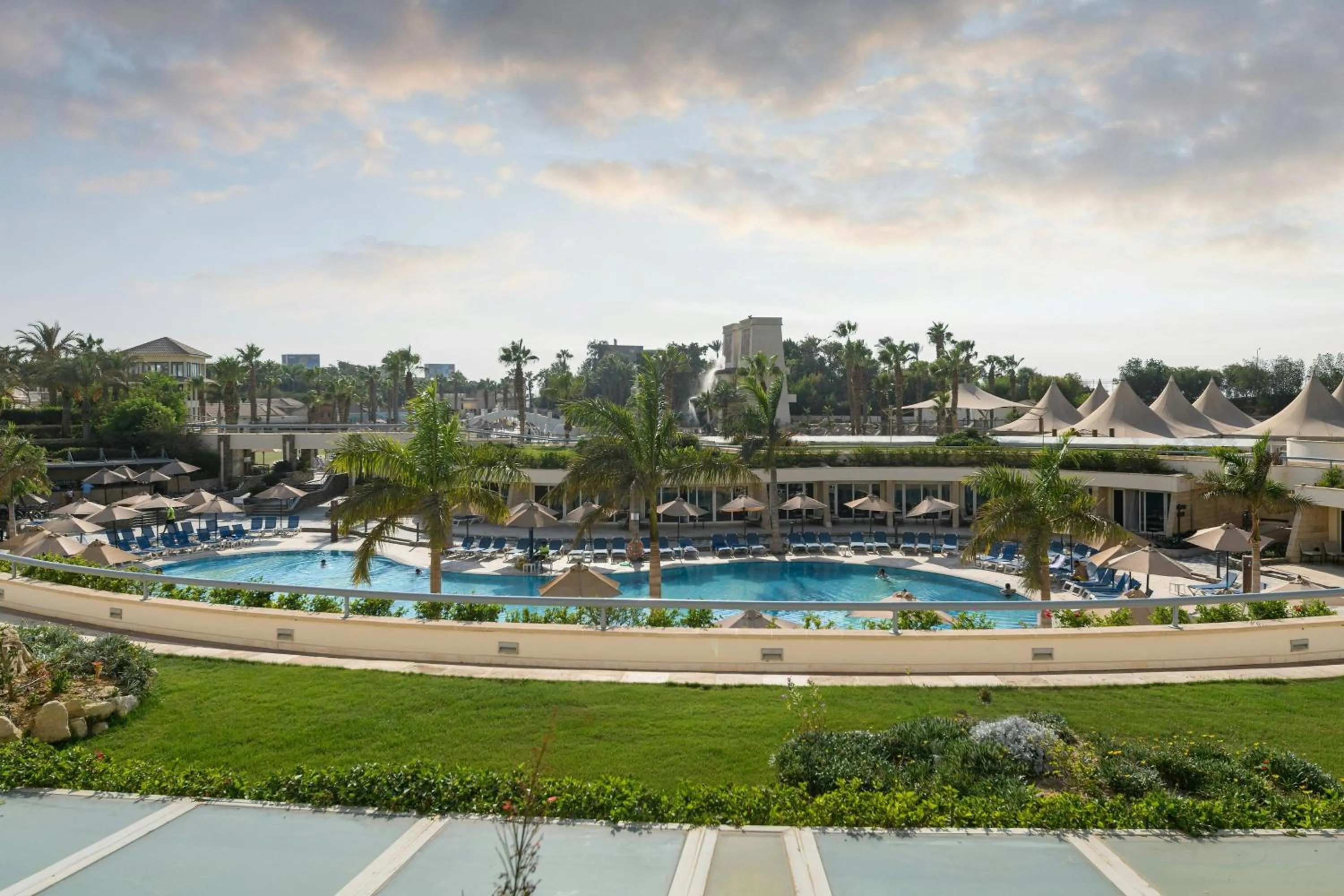 Photo of the whole room in JW Marriott Hotel Cairo