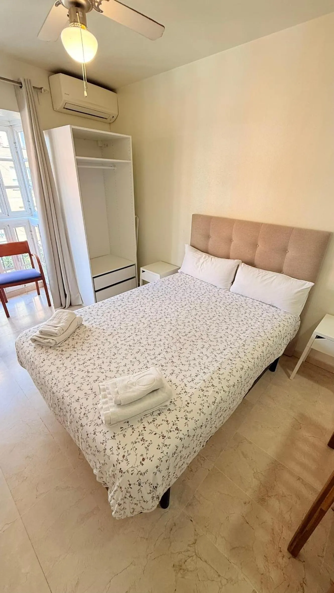 Bed in Fan Flat Mariscal