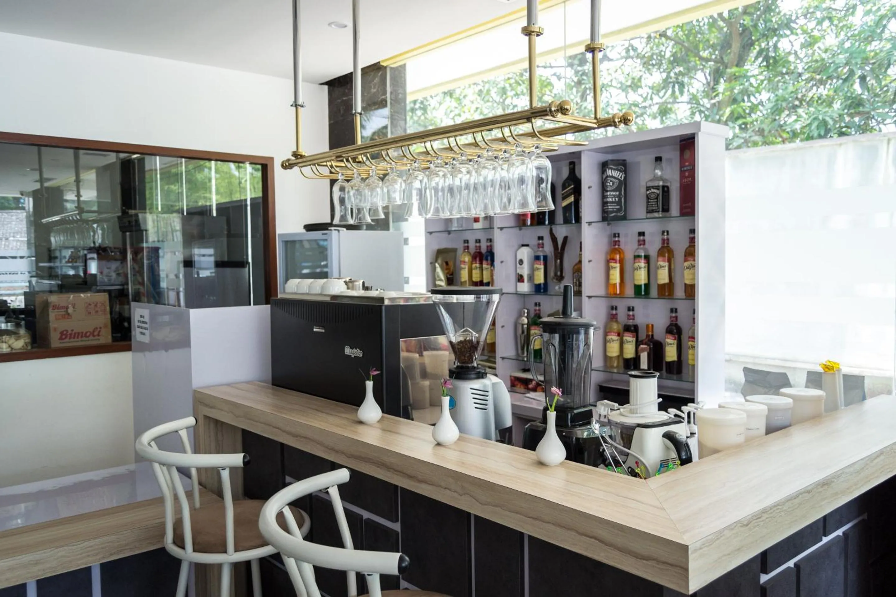 Lounge or bar in D'Grande Hotel Batam