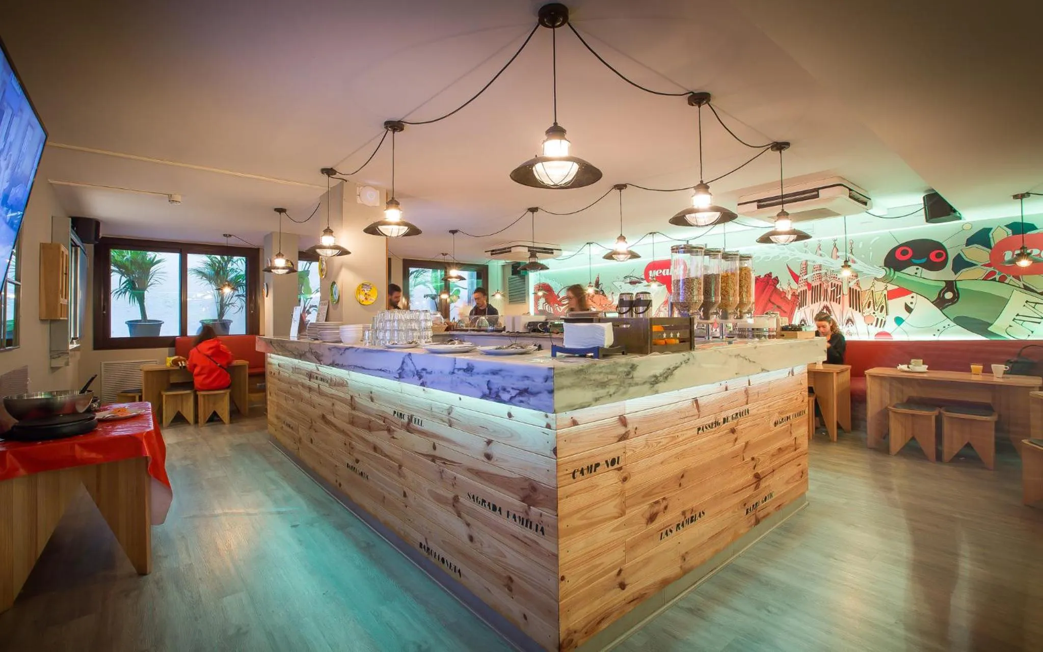 Lounge or bar in Yeah Barcelona Hostel