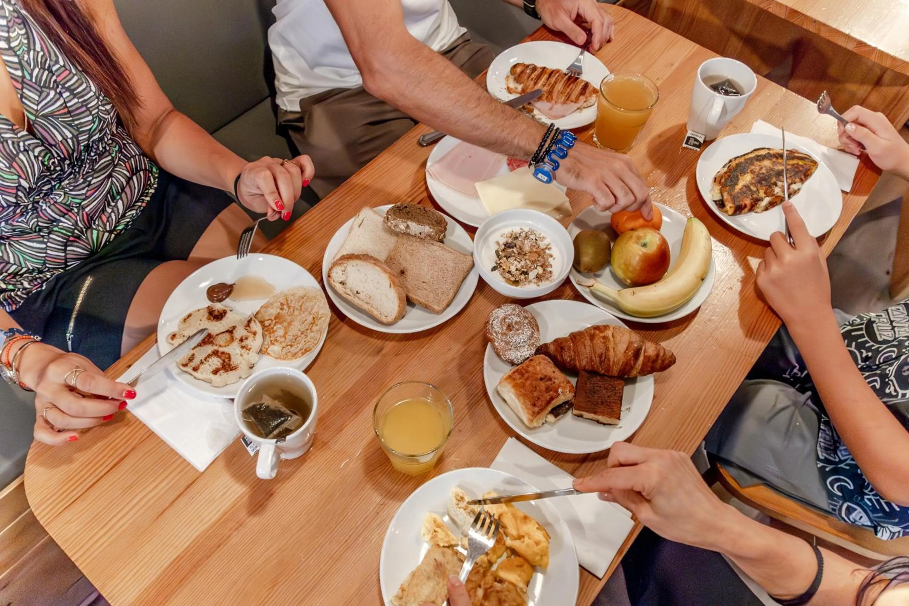 Breakfast in Yeah Barcelona Hostel