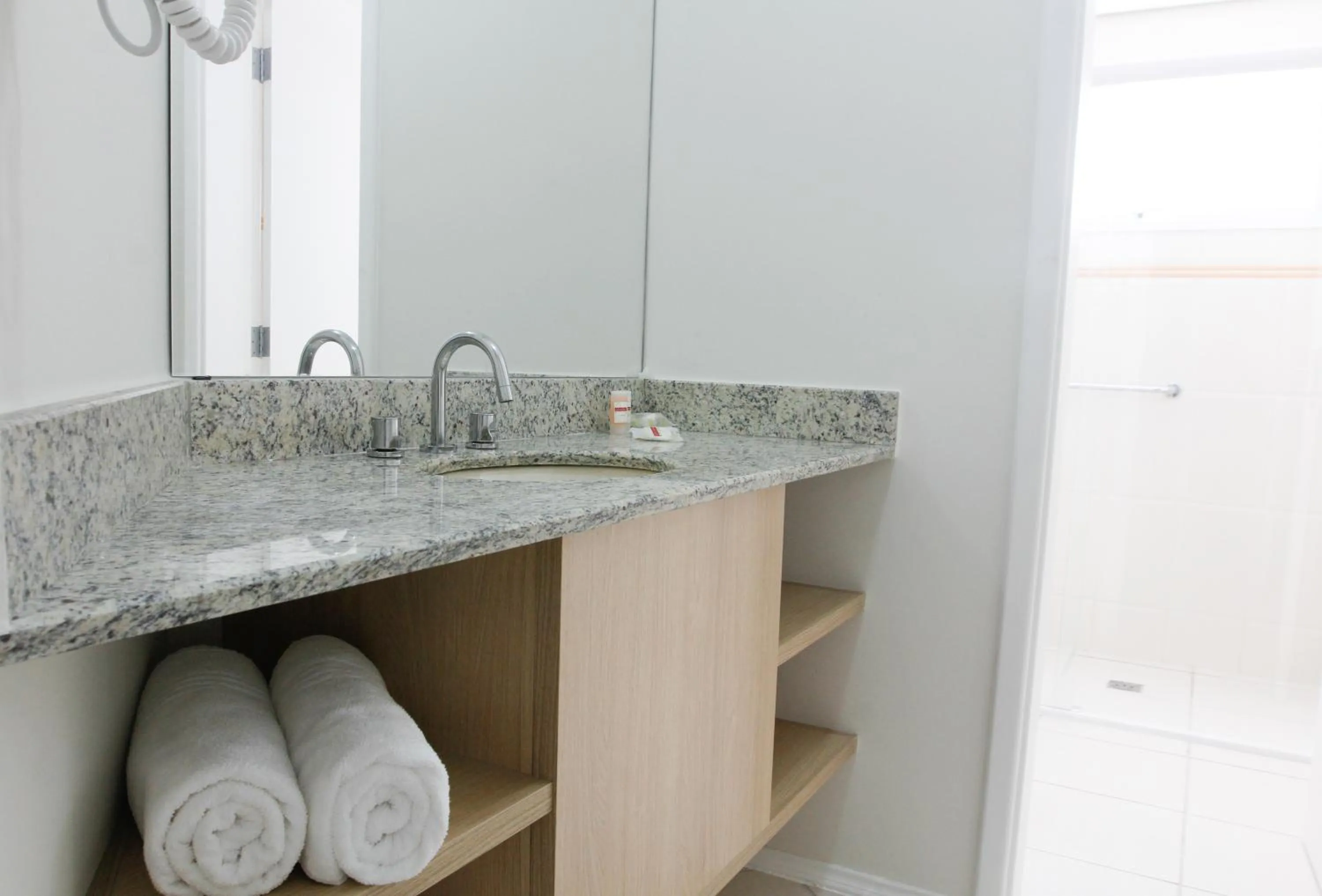 Bathroom in The World Indaiatuba