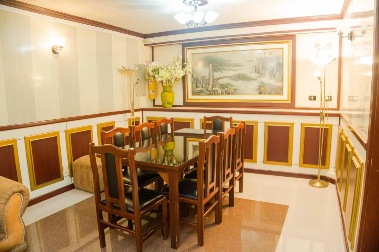 Dining area in Ayenda Imperio Real