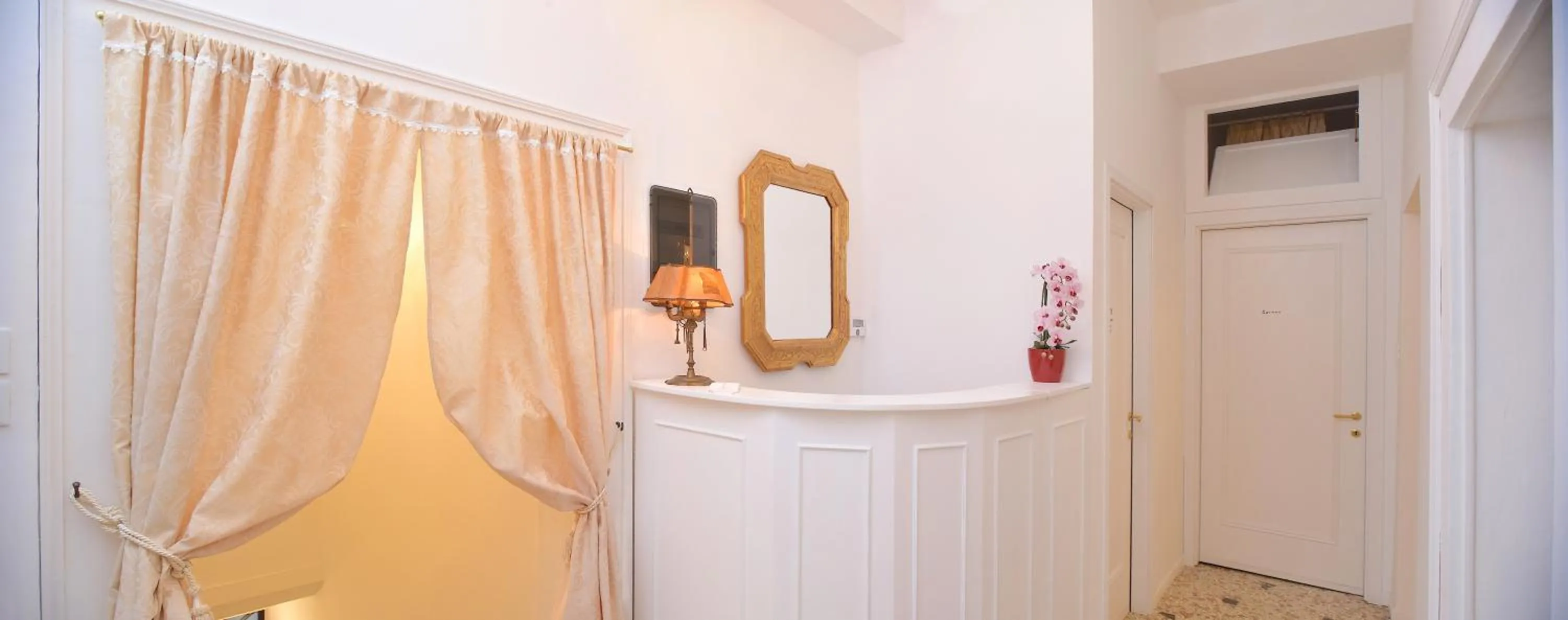 Lobby or reception in Antico Mercato