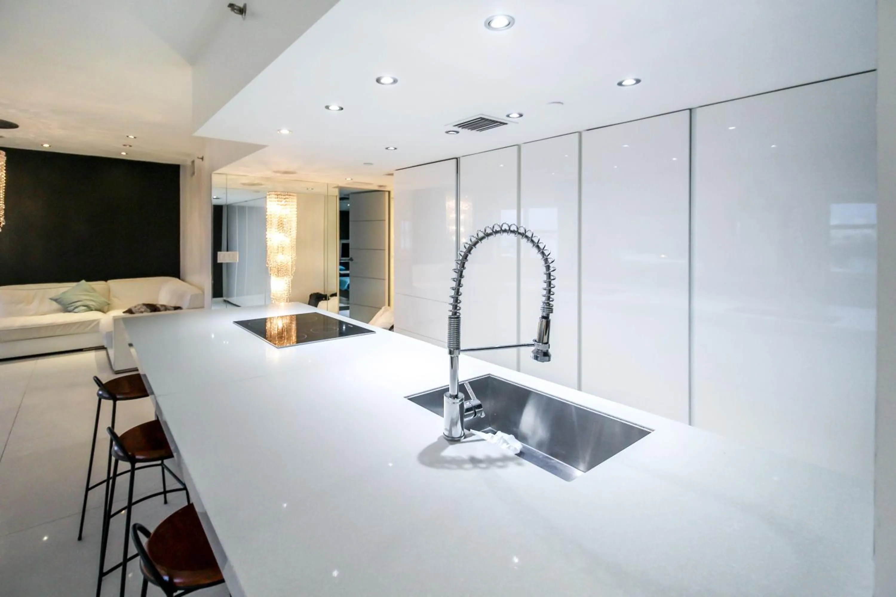 Kitchen or kitchenette in Casa Grande Suites on Ocean Drive