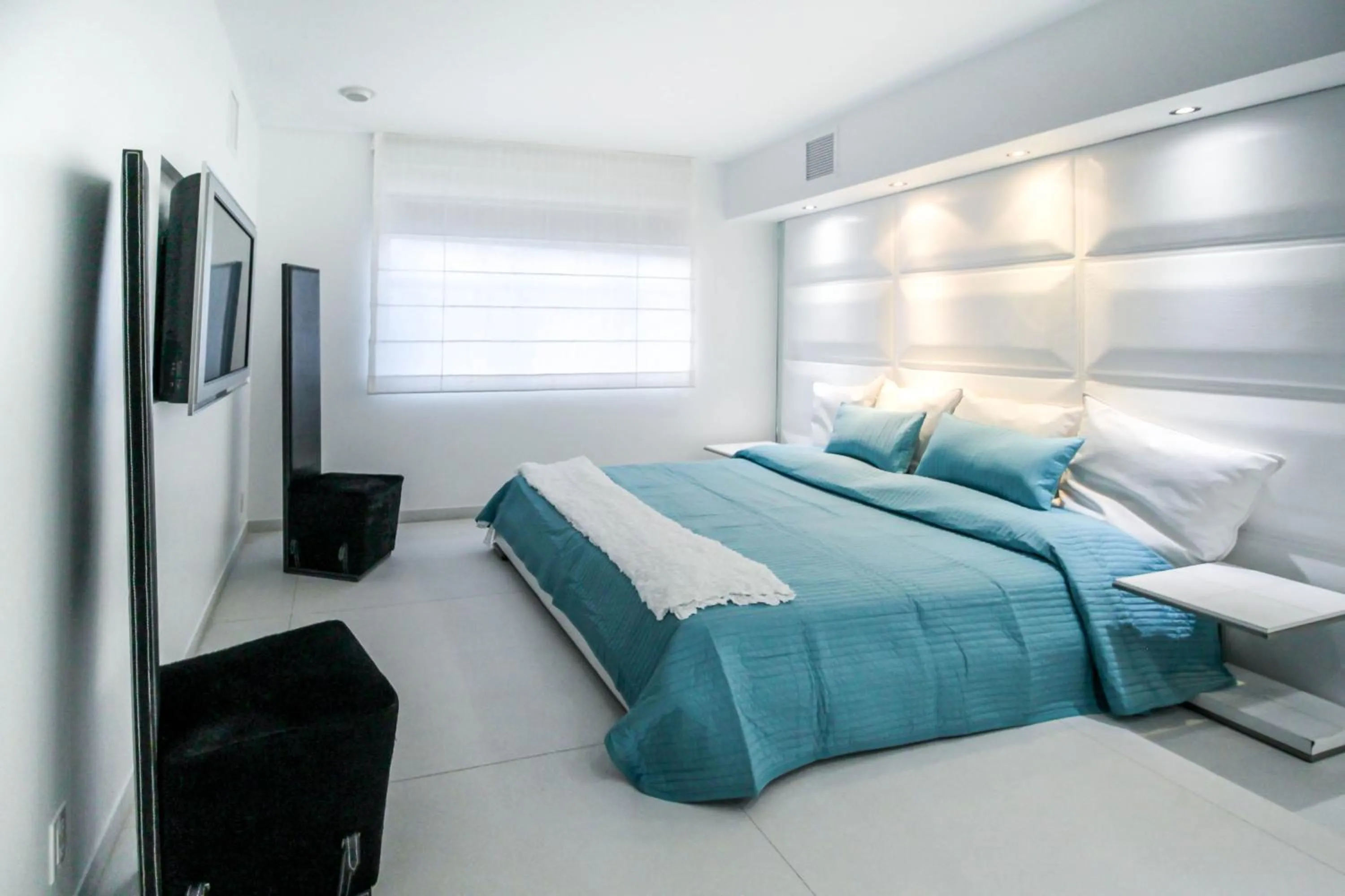 Bedroom, Bed in Casa Grande Suites on Ocean Drive