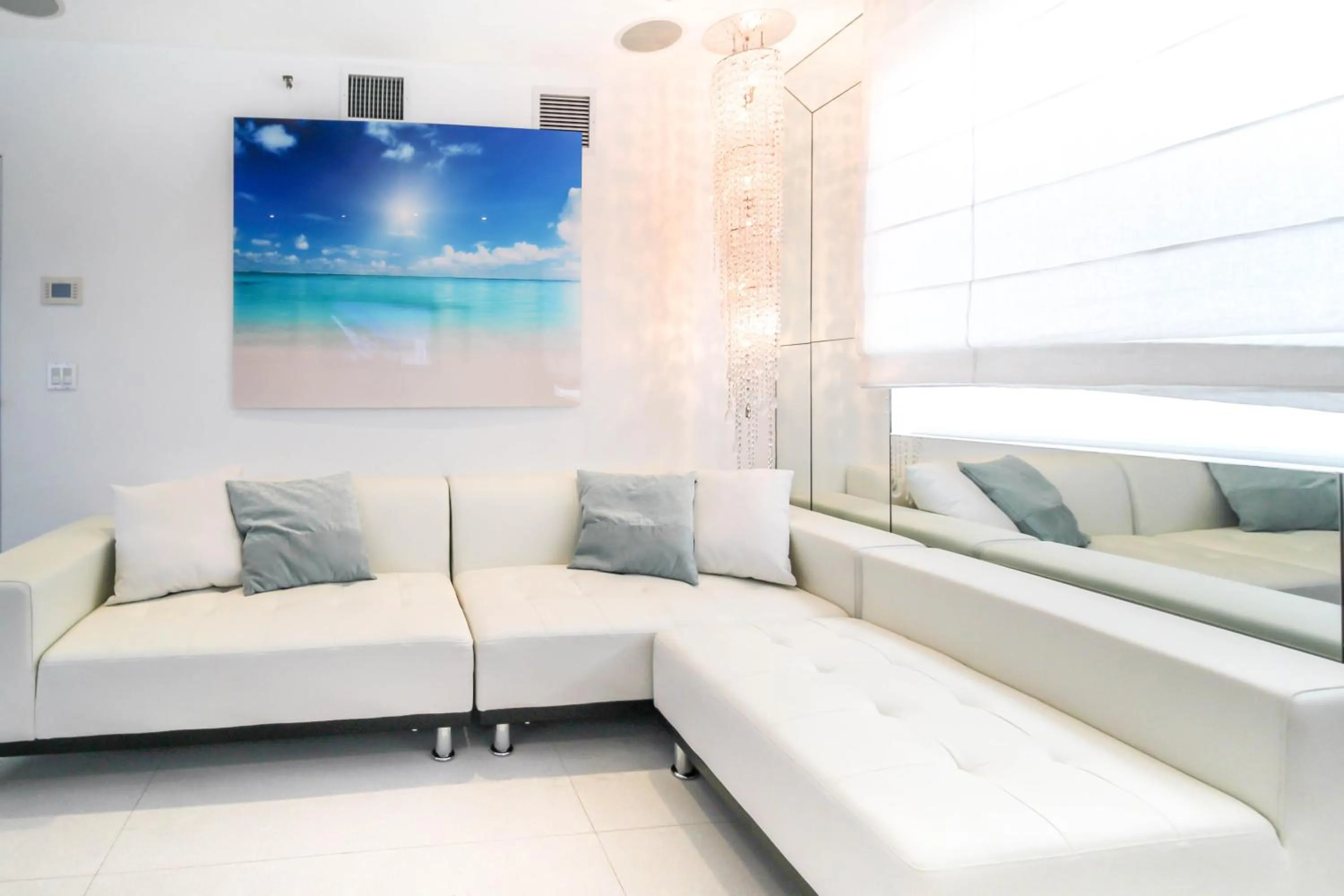 Seating area in Casa Grande Suites on Ocean Drive