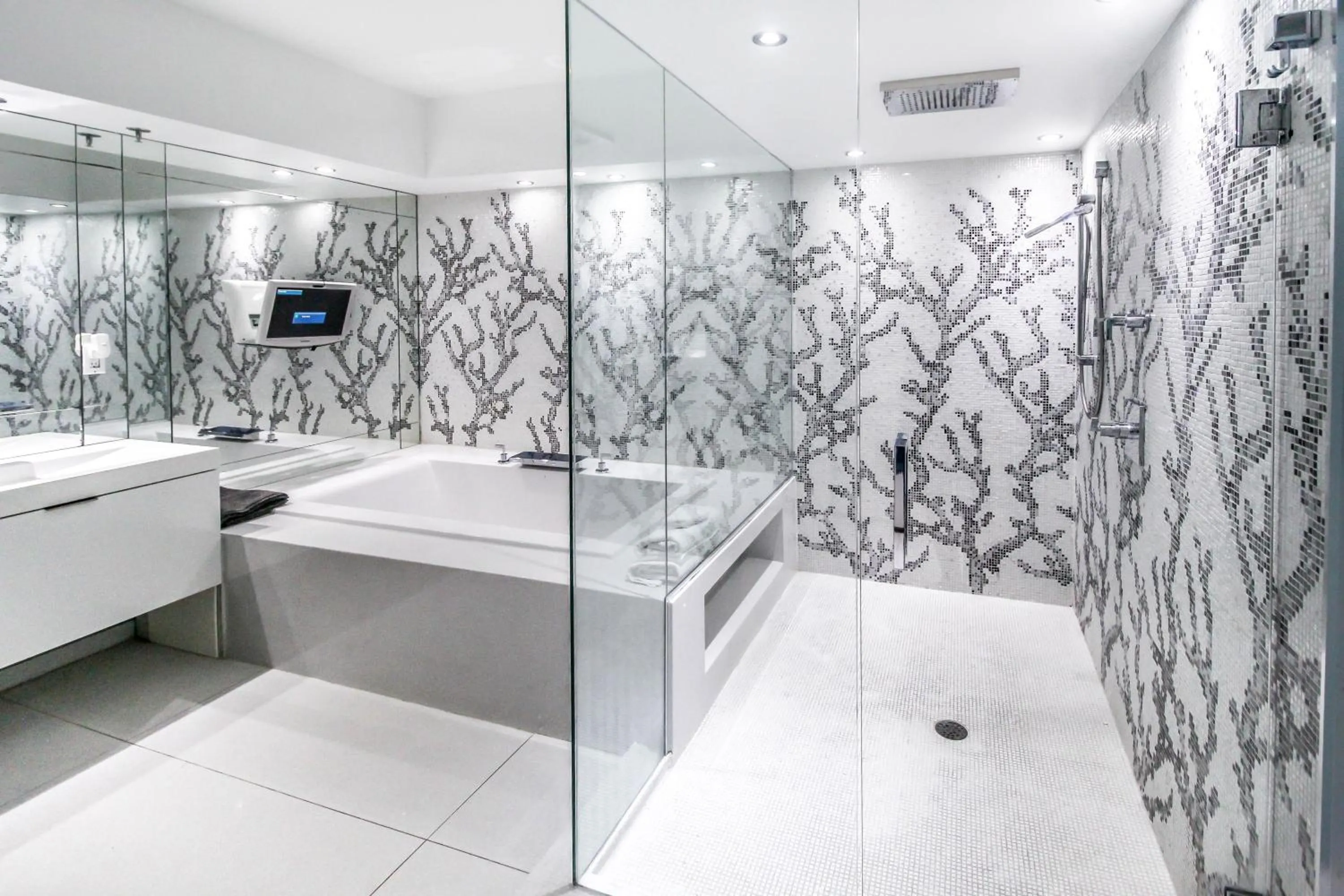 Bathroom in Casa Grande Suites on Ocean Drive