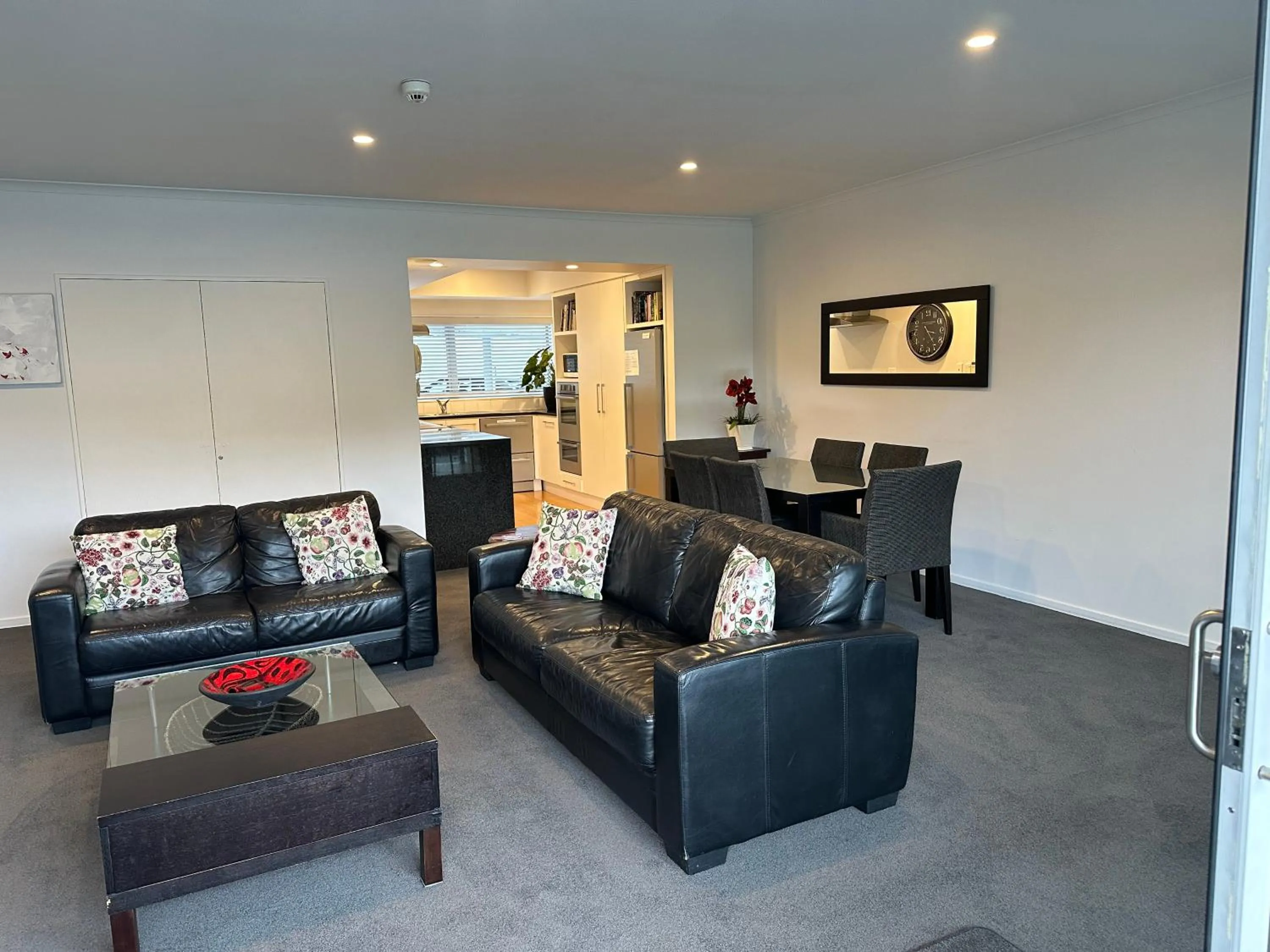 Living room in Picton Waterfront Apartments