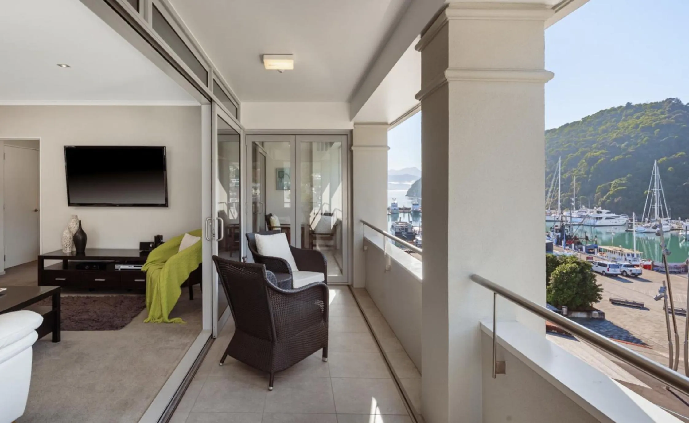 Balcony/Terrace in Picton Waterfront Apartments