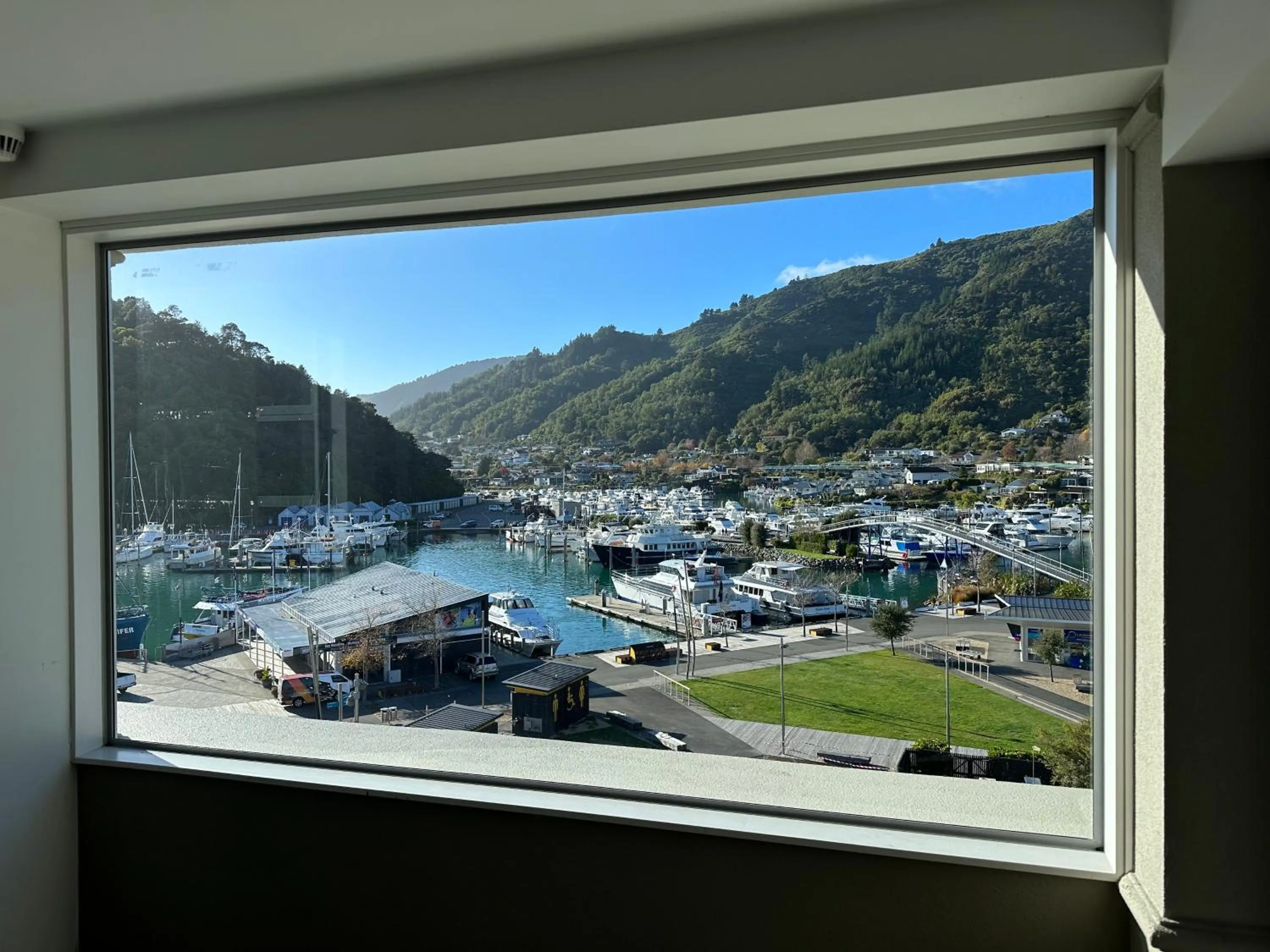 Sea view in Picton Waterfront Apartments