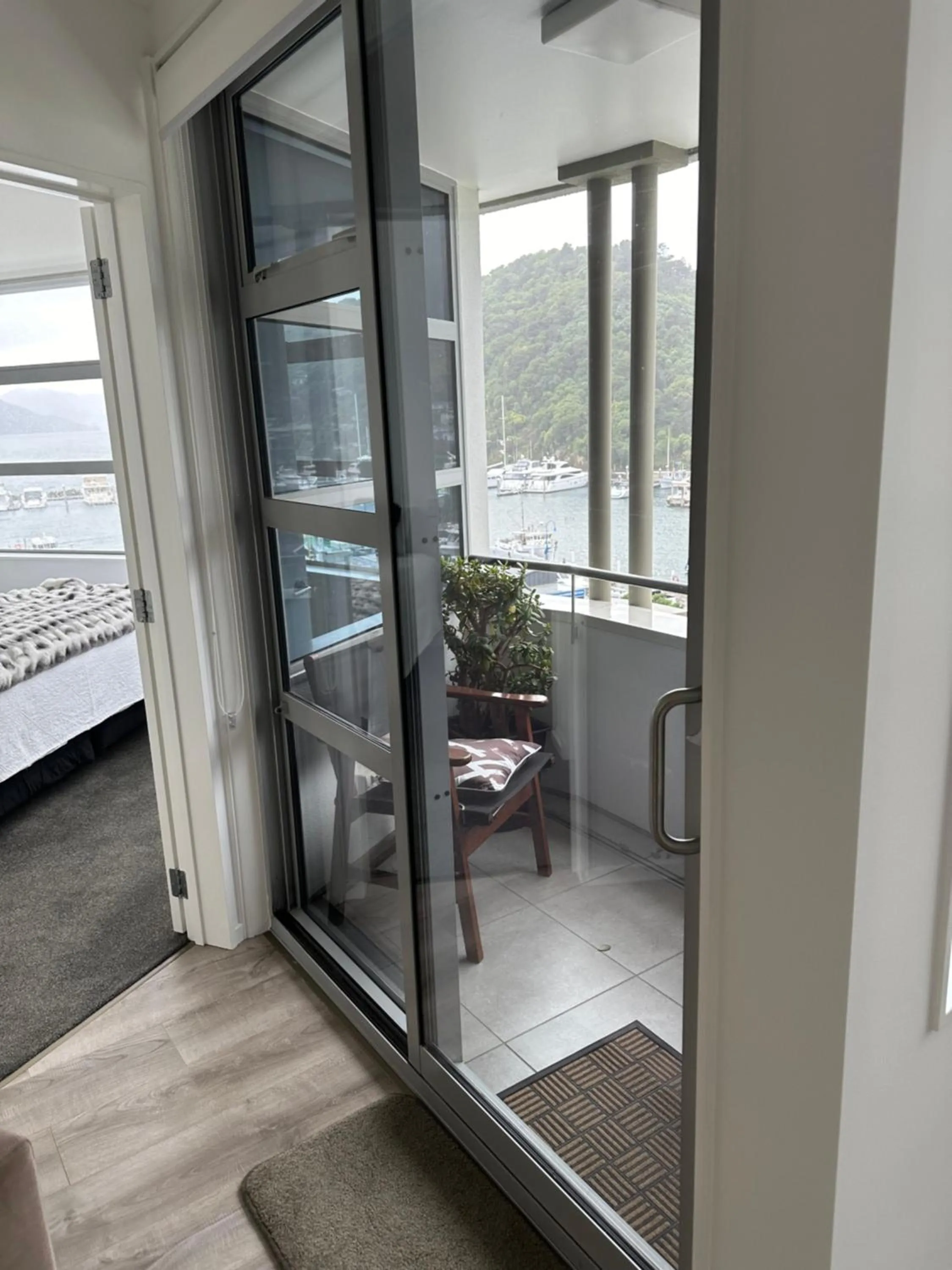 Balcony/Terrace in Picton Waterfront Apartments
