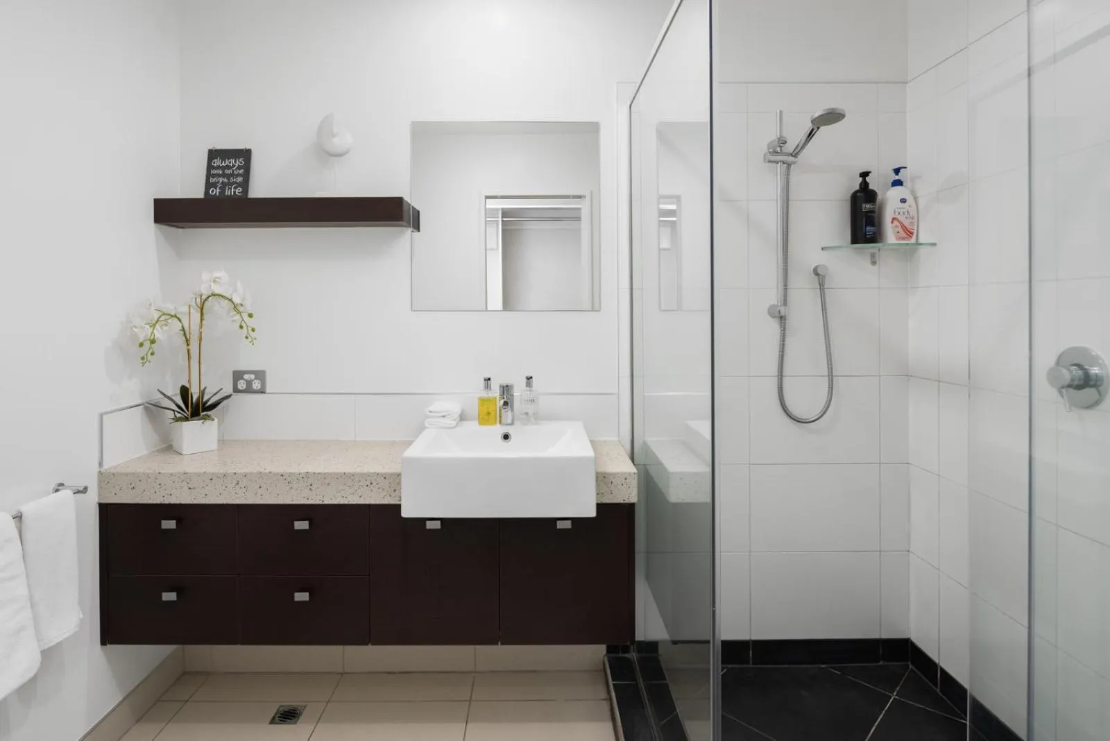 Shower in Picton Waterfront Apartments