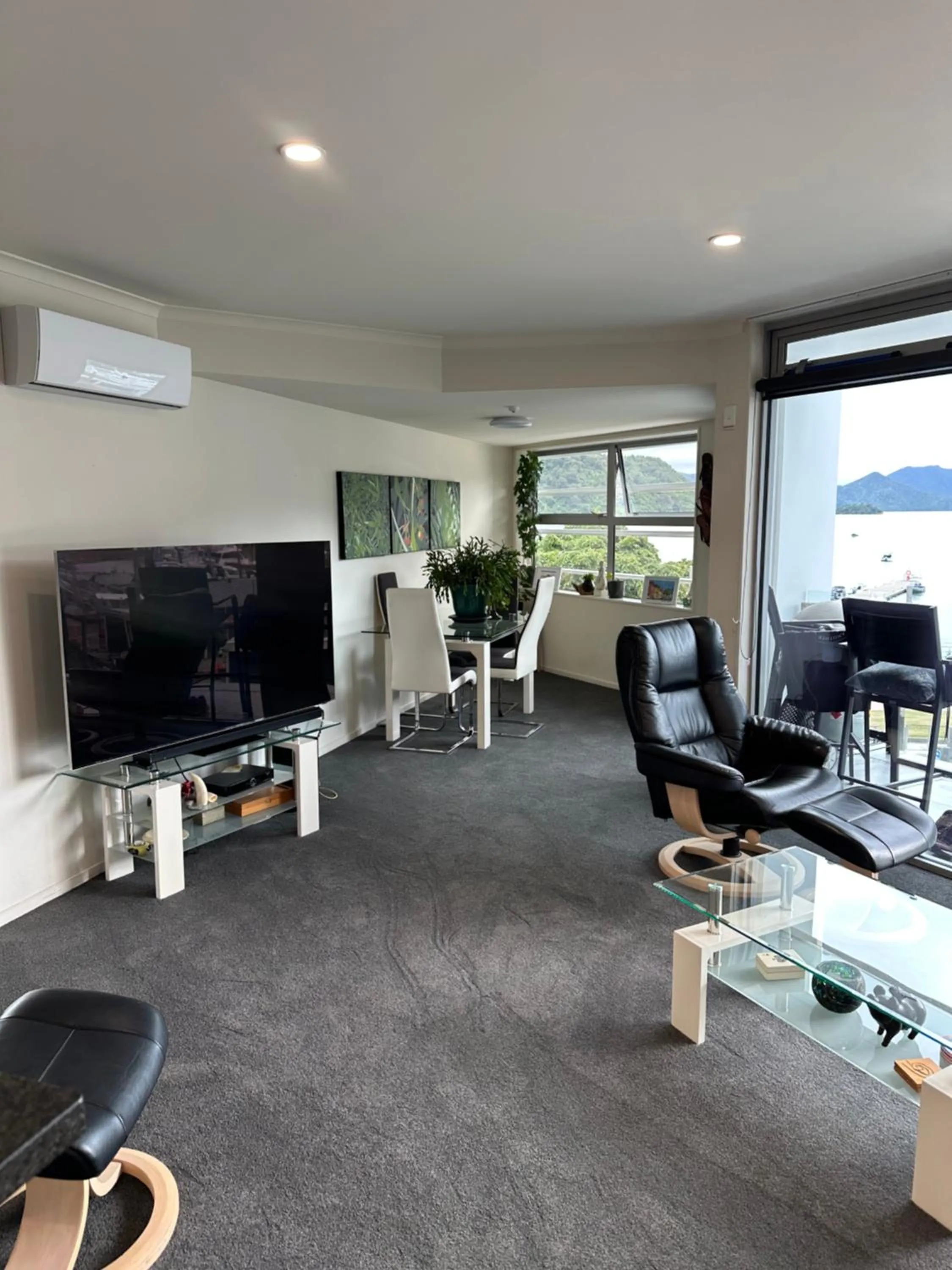 Living room in Picton Waterfront Apartments