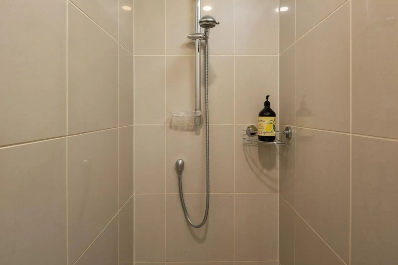 Shower in Picton Waterfront Apartments