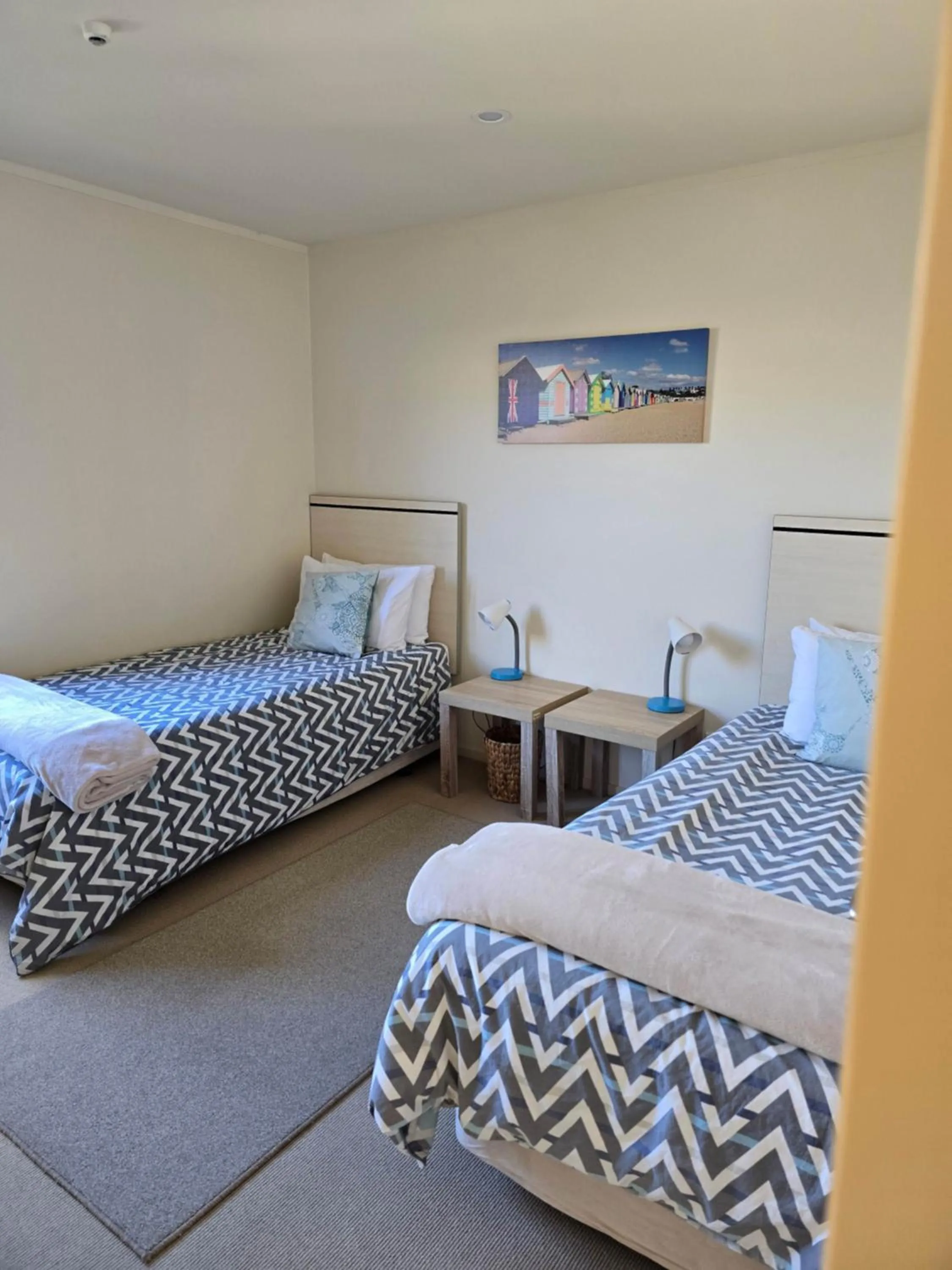 Bedroom, Bed in Beachpoint Apartments