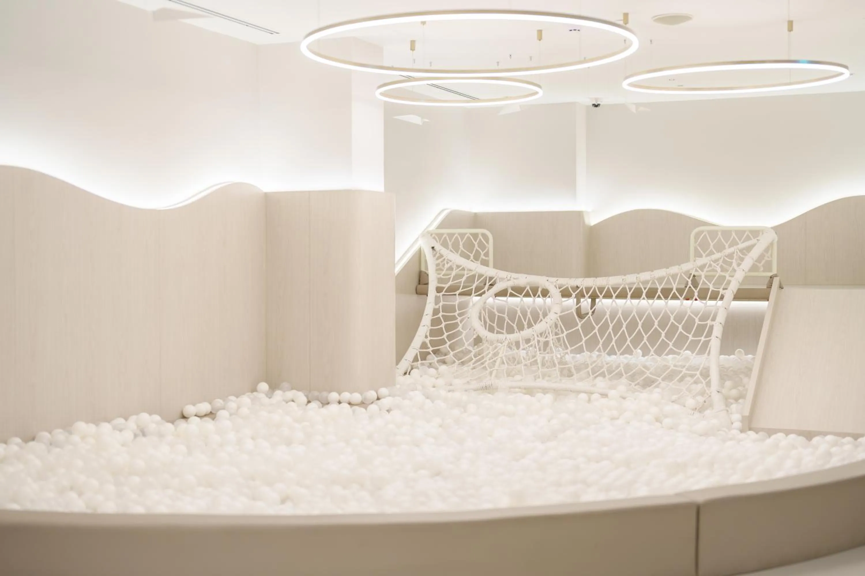 Kids's club, Bed in Rajah Hotel