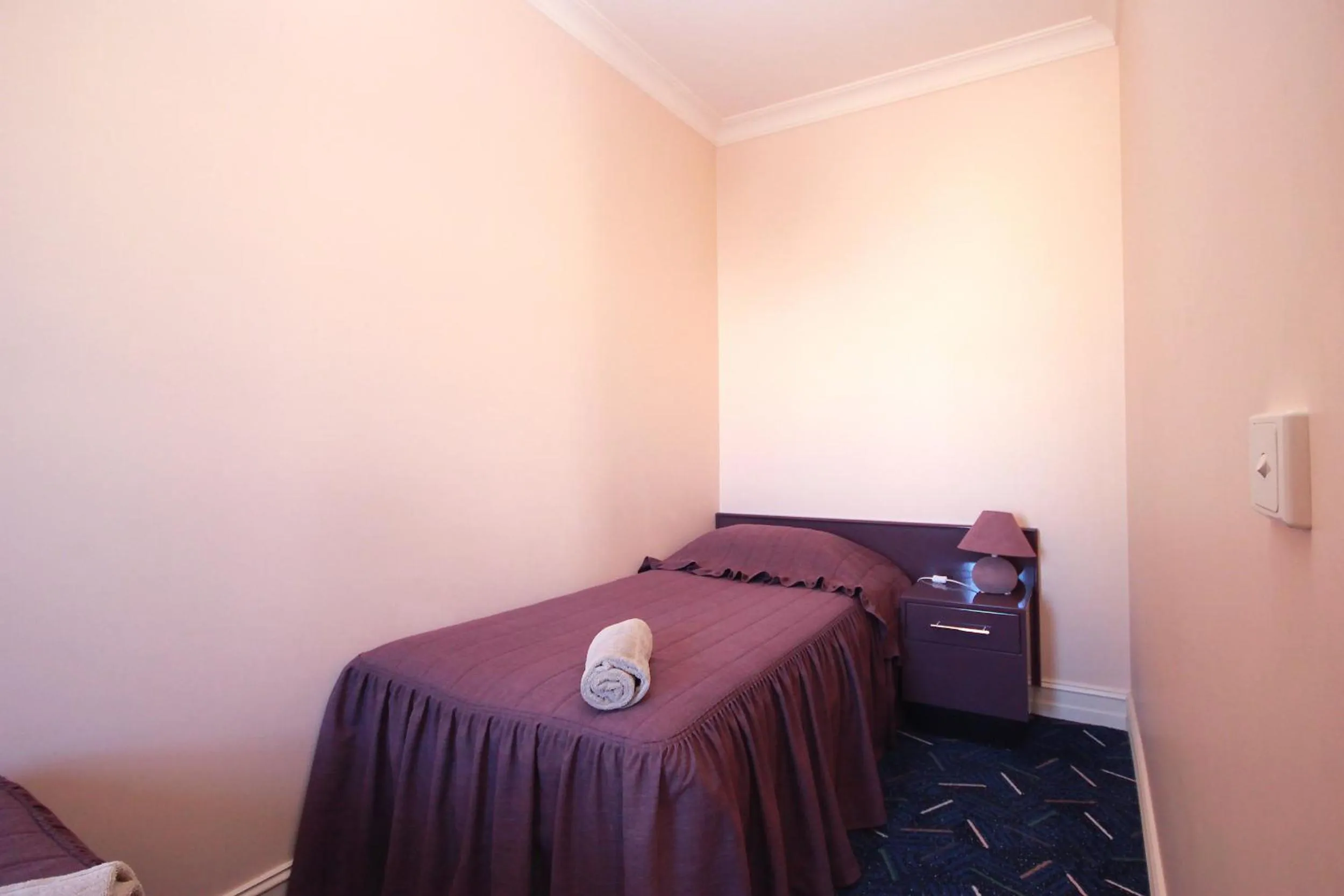 Photo of the whole room in Mitchell River Tavern