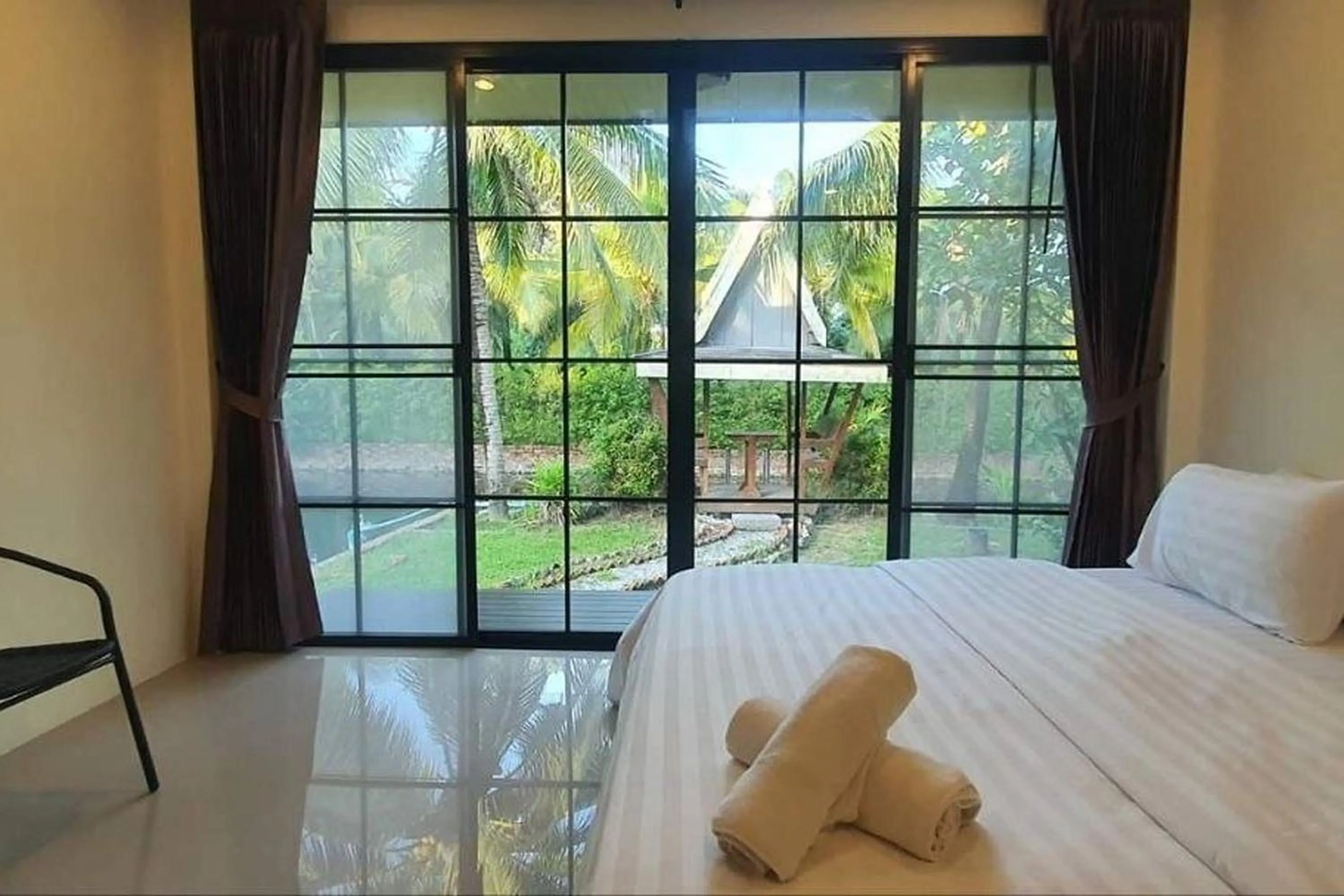 Area and facilities, Bed in M Resort