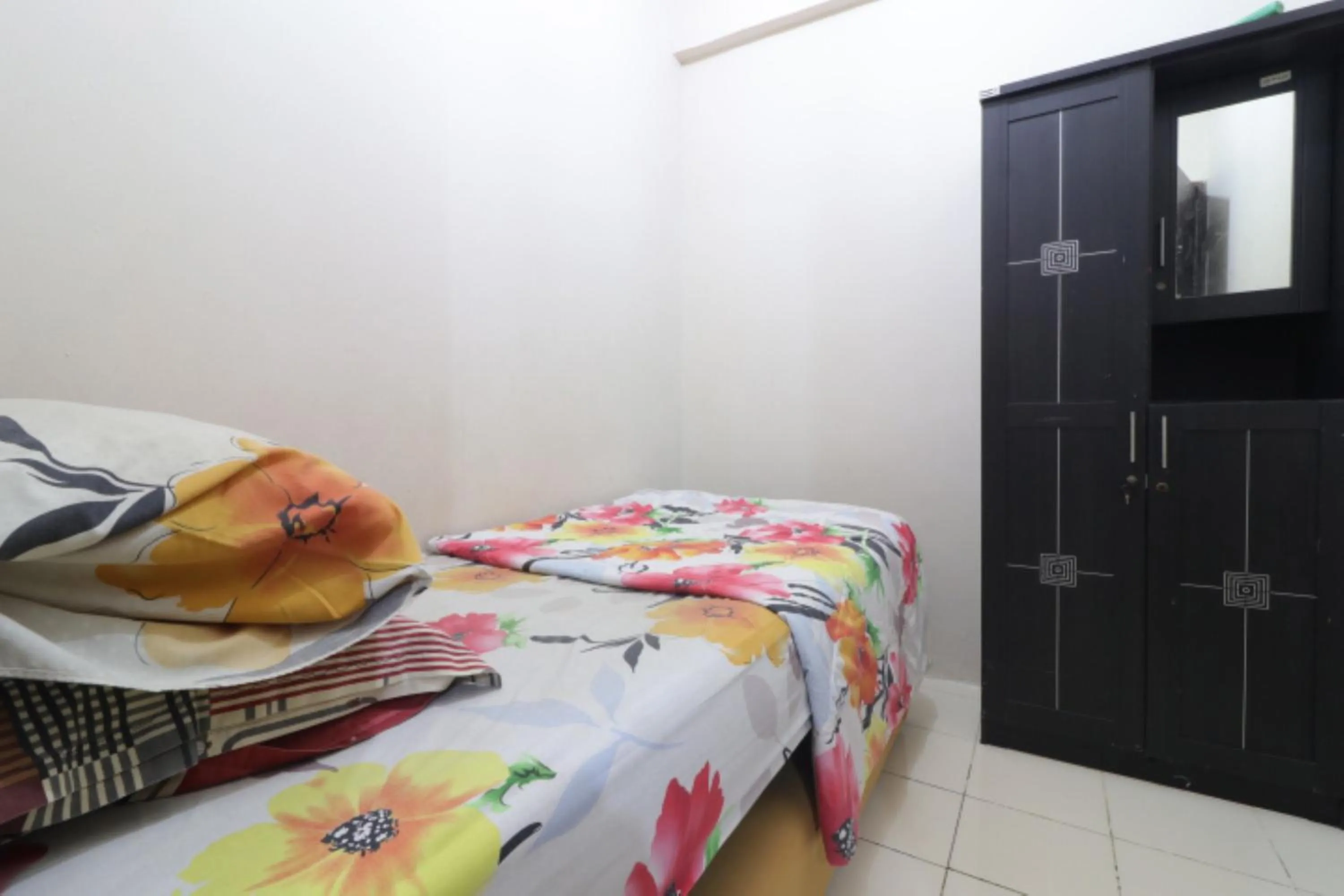Bedroom, Bed in Adaru Property at Sunter Park View