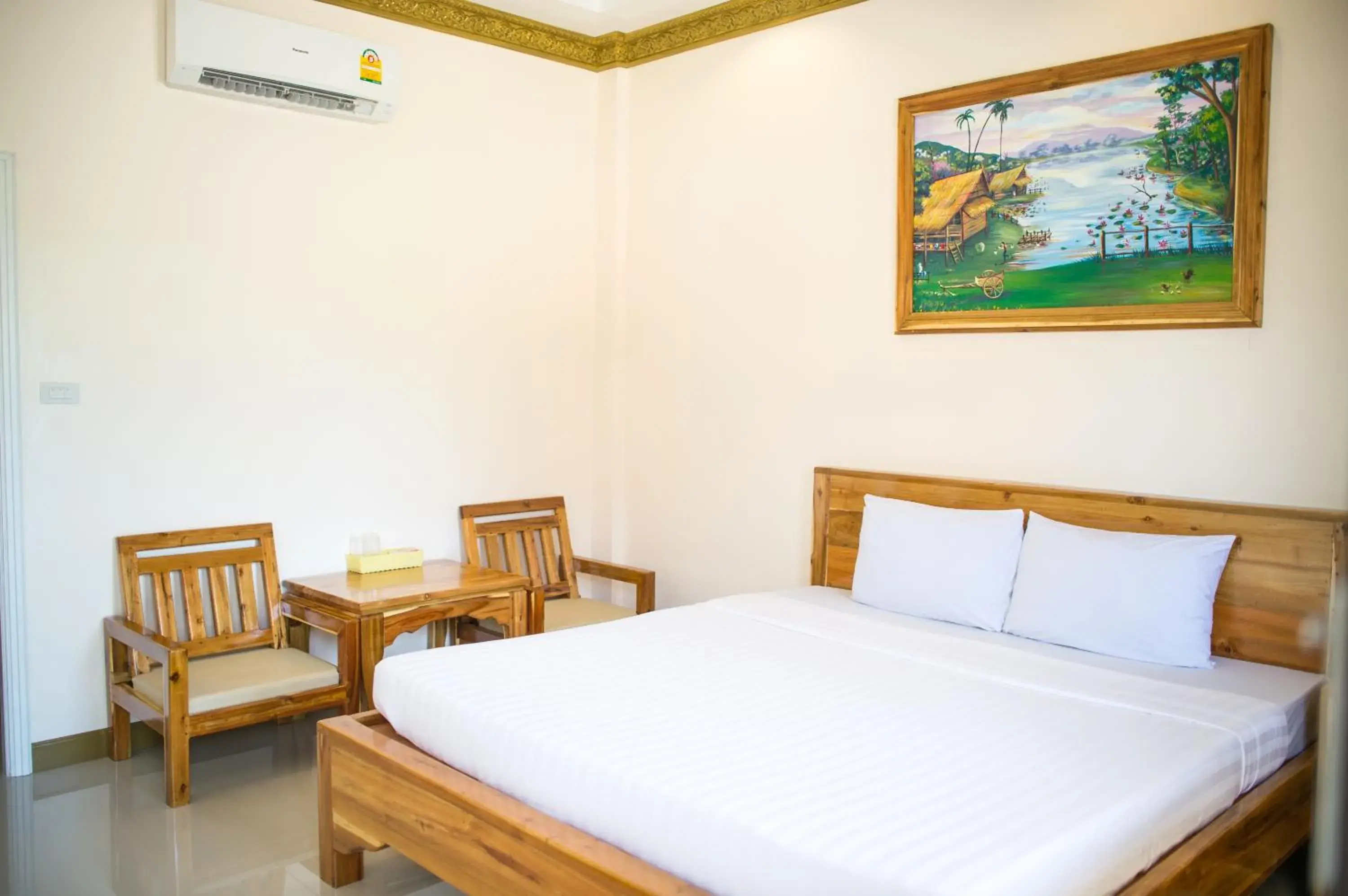 Deluxe Double Room with Balcony in Pailin Resort Deluxe Double Room with Balcony in Pailin Resort