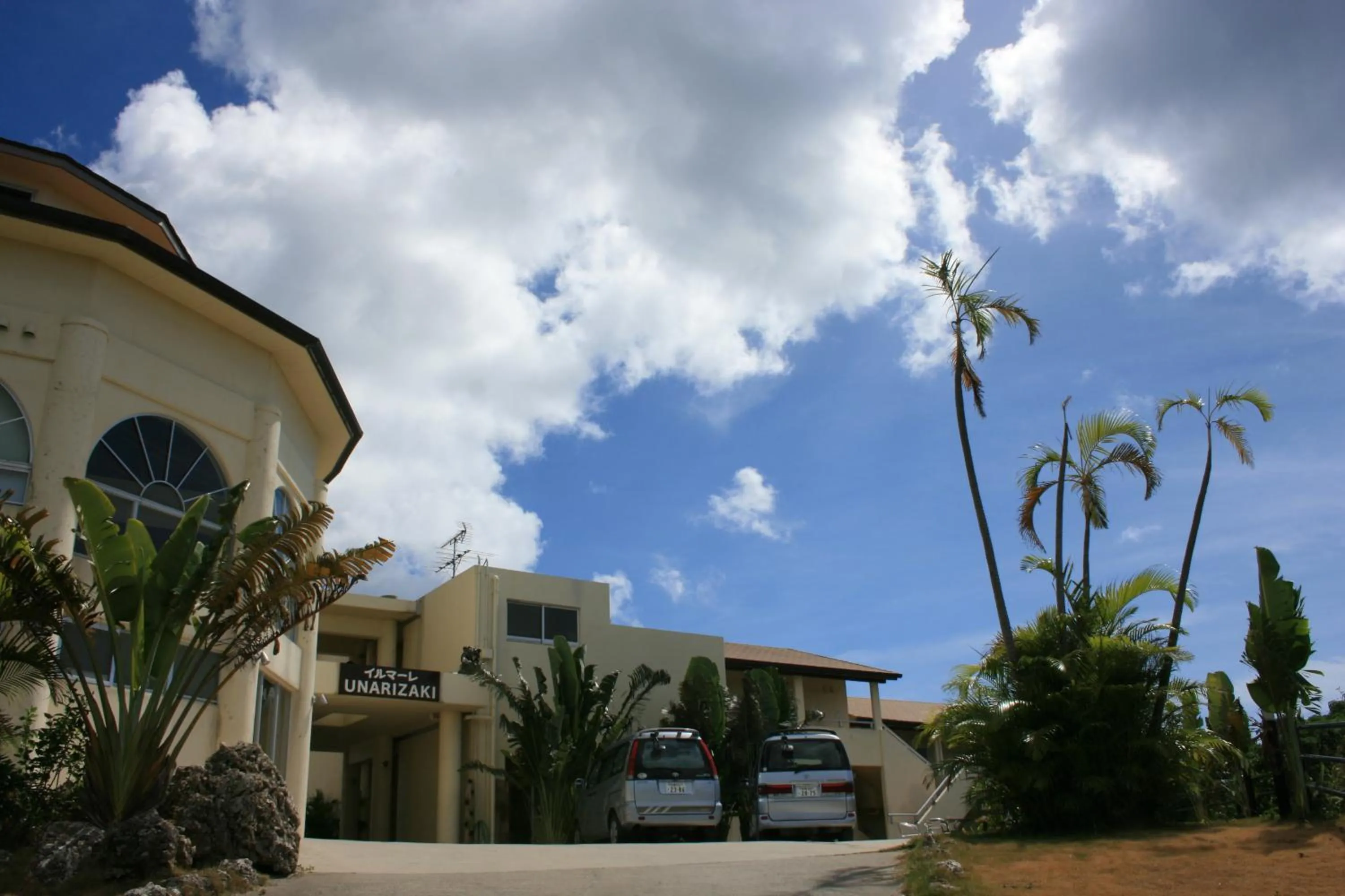 Facade/entrance in Ilmare Unarizaki