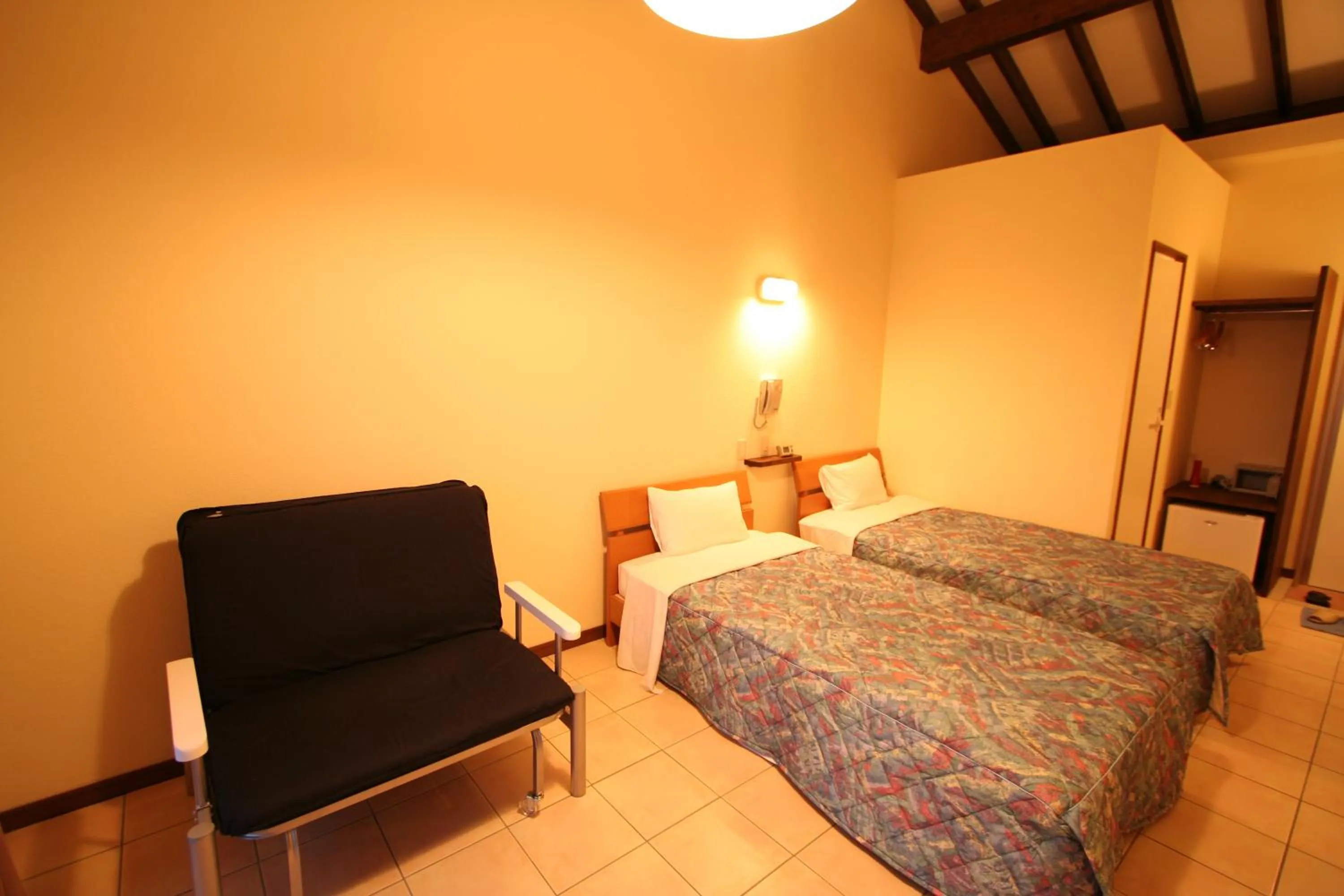 Photo of the whole room, Bed in Ilmare Unarizaki