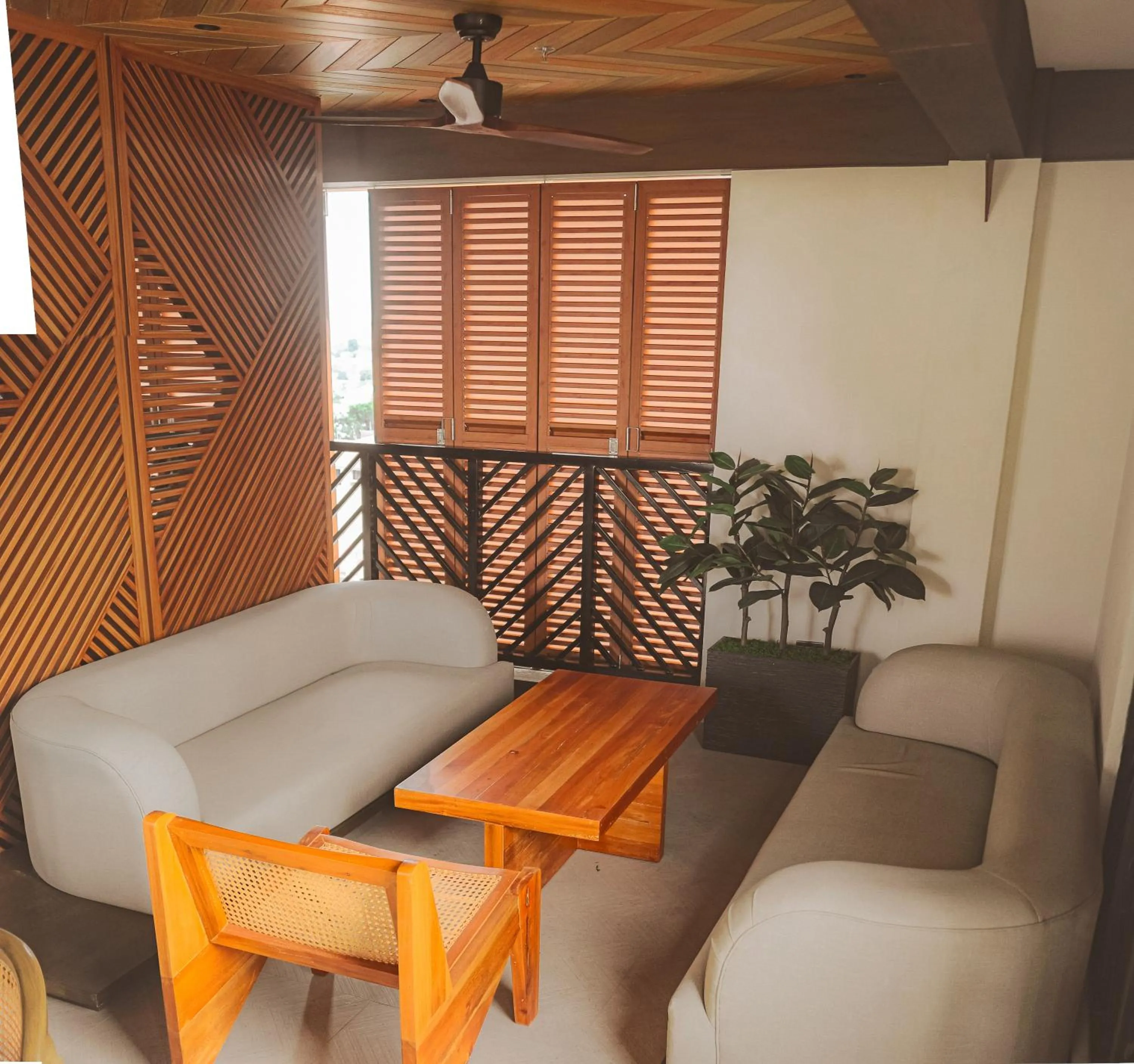 Restaurant/places to eat in Azzurro Hotel