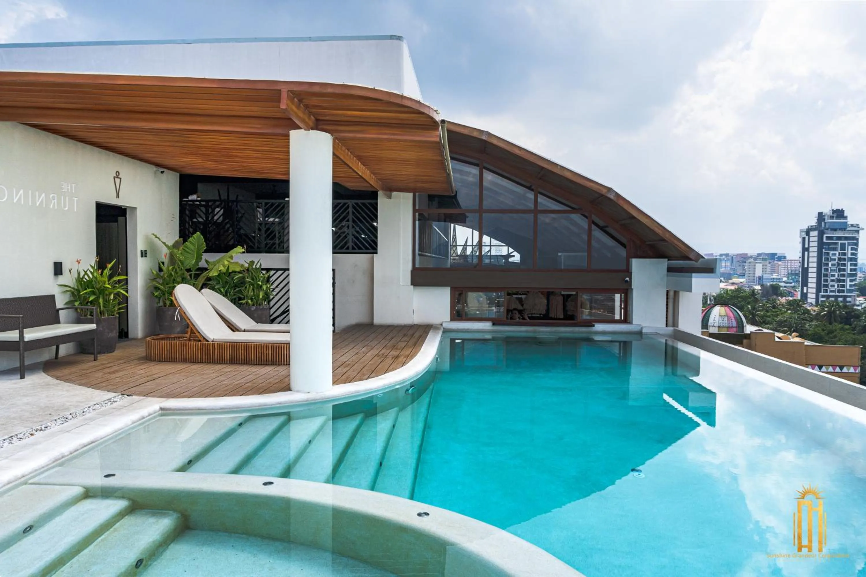 Swimming pool in Azzurro Hotel