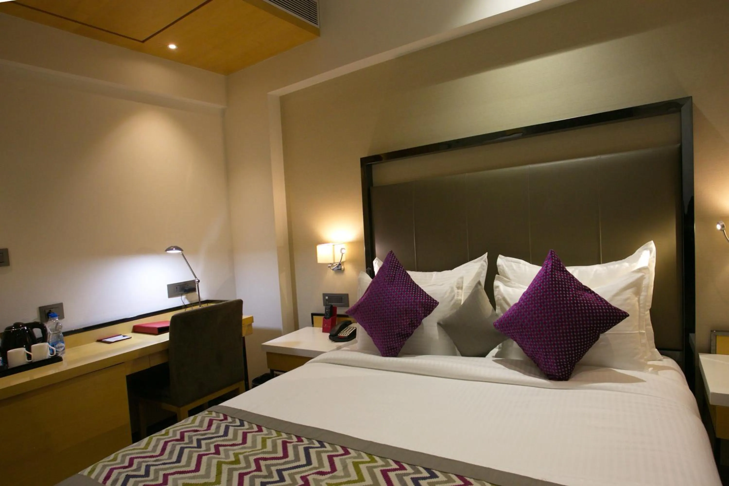 Bedroom, Bed in Varju Villa