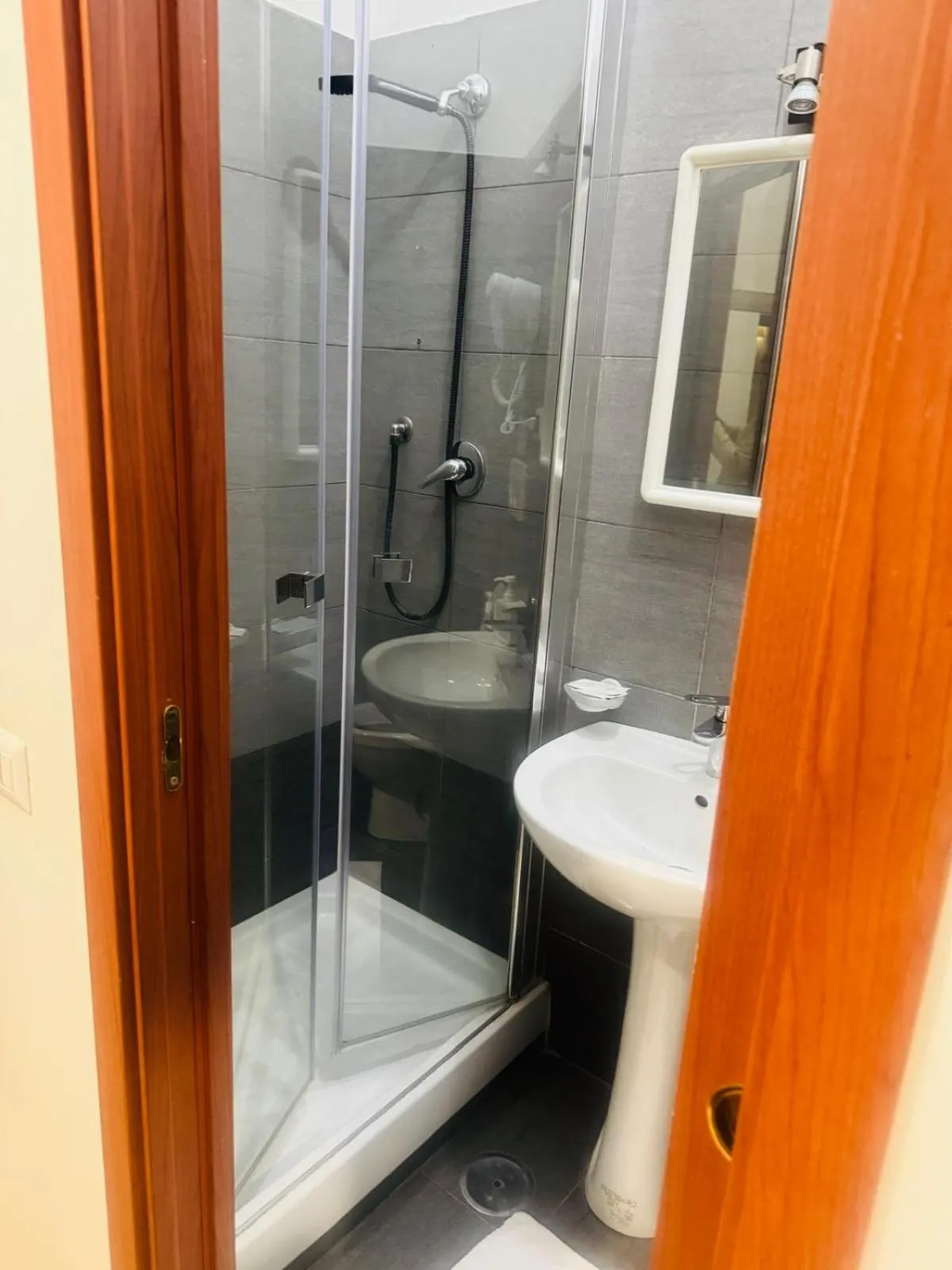 Shower in Marziah Inn