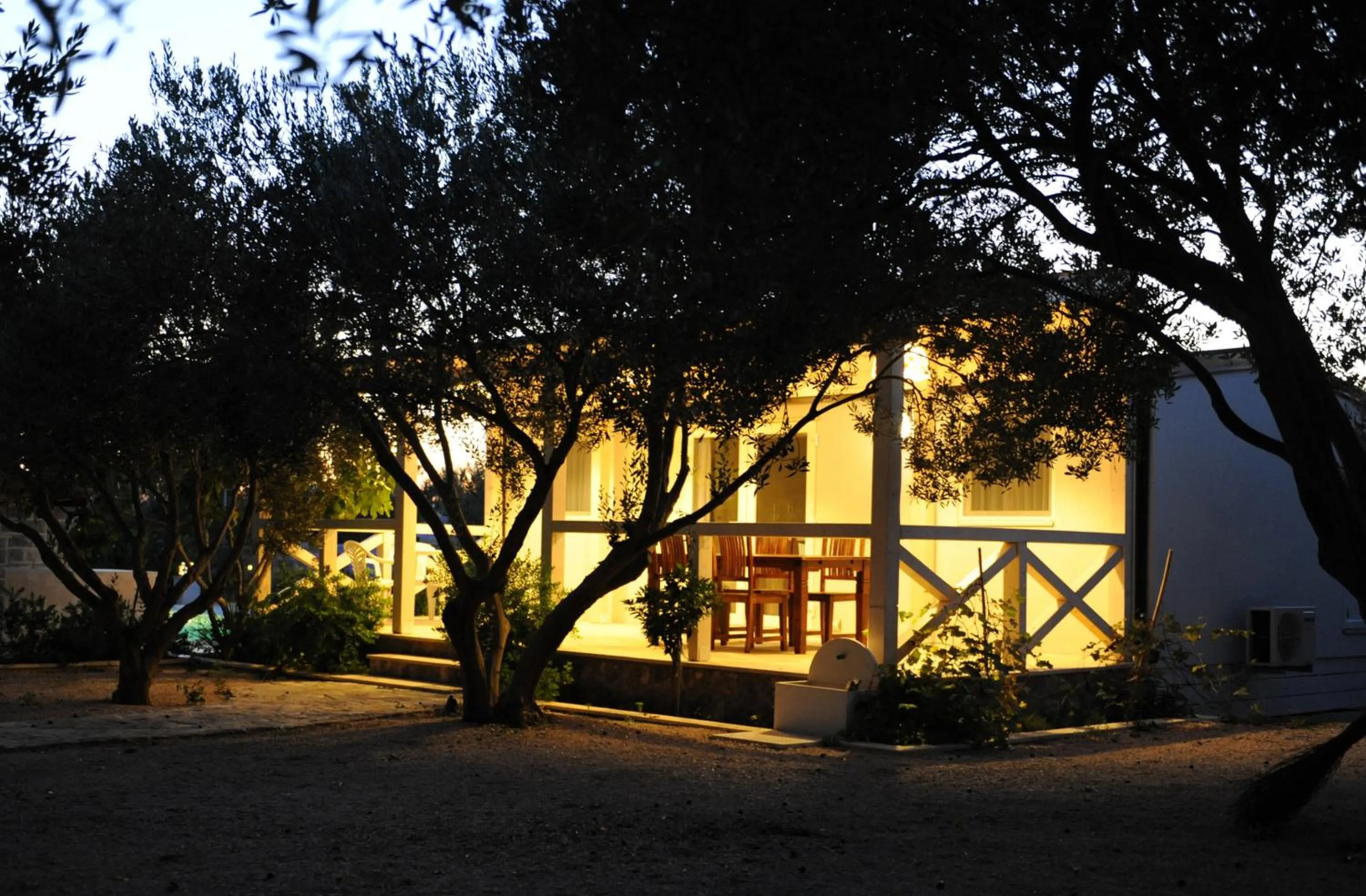 Property building in Mobile Homes Holiday Olive Garden