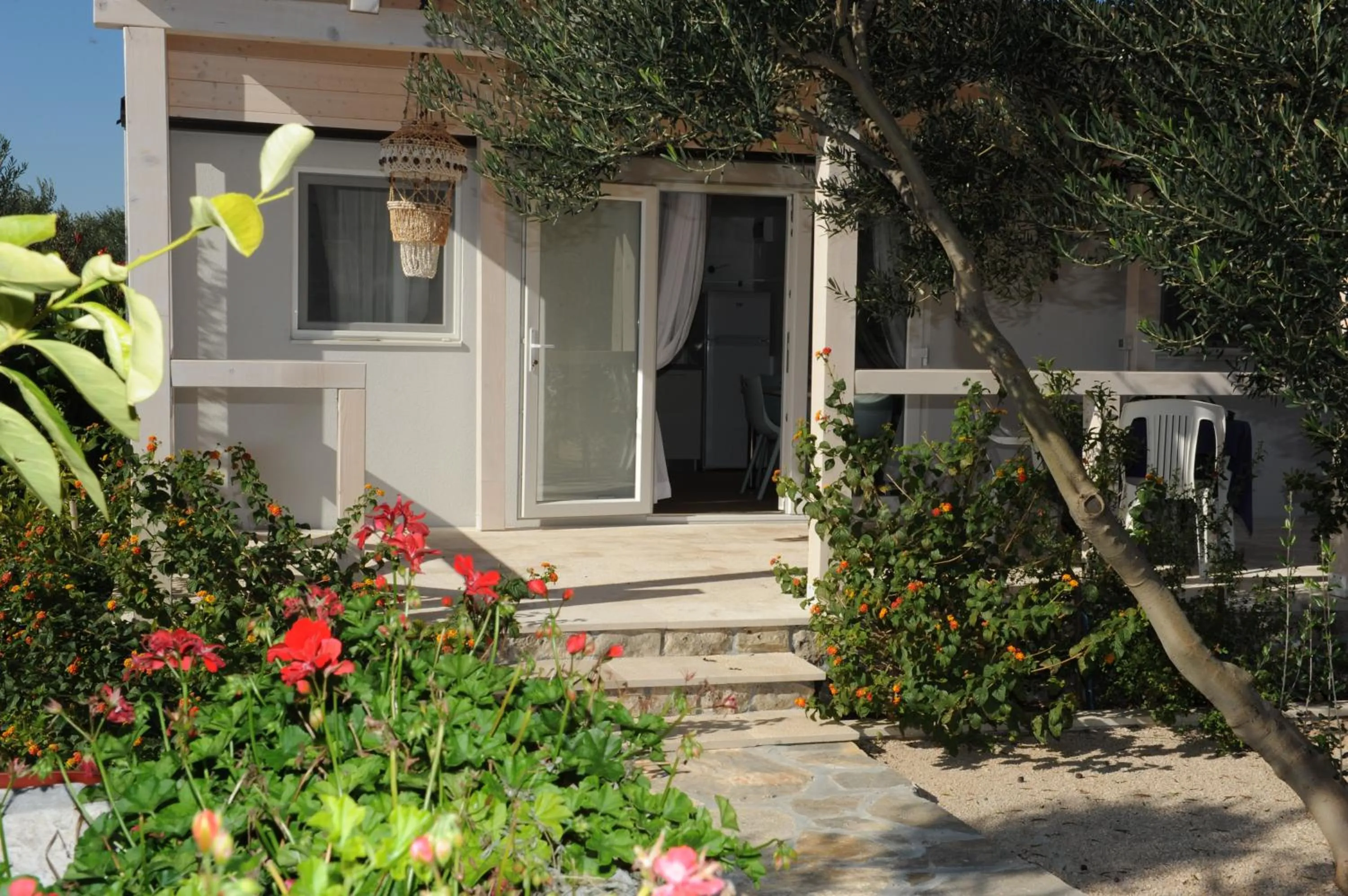 Patio in Mobile Homes Holiday Olive Garden