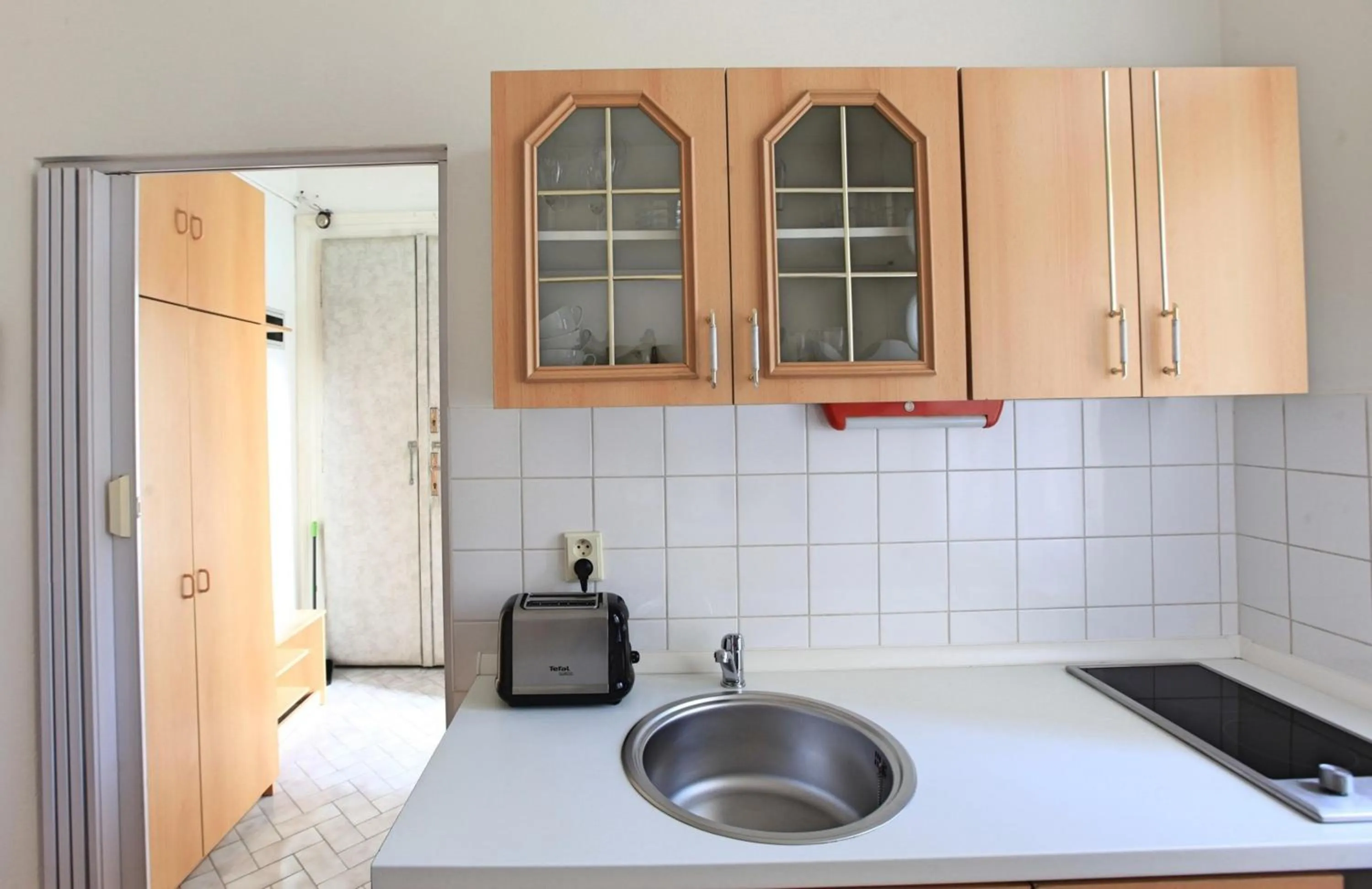 Kitchen or kitchenette in Angel City Aparthotel