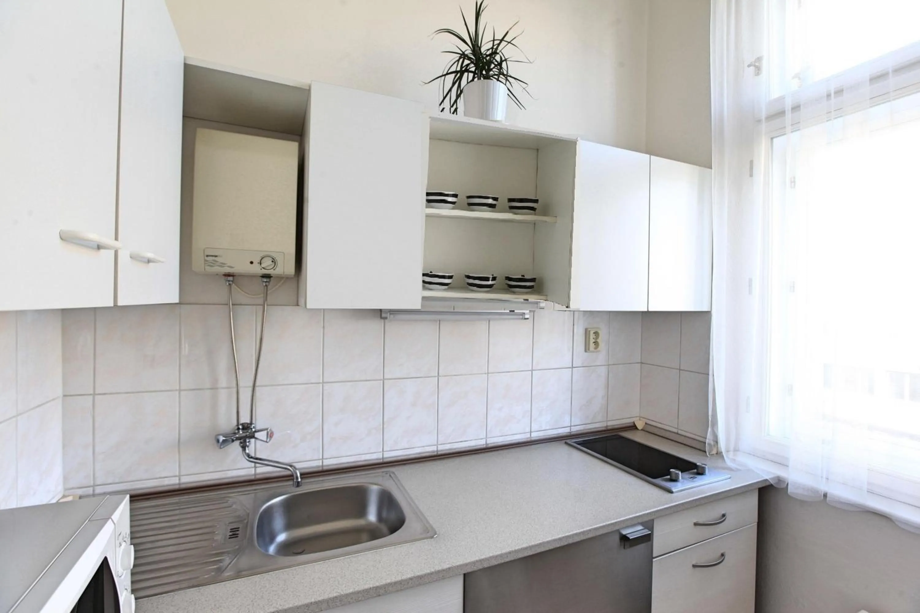 Angel City Aparthotel