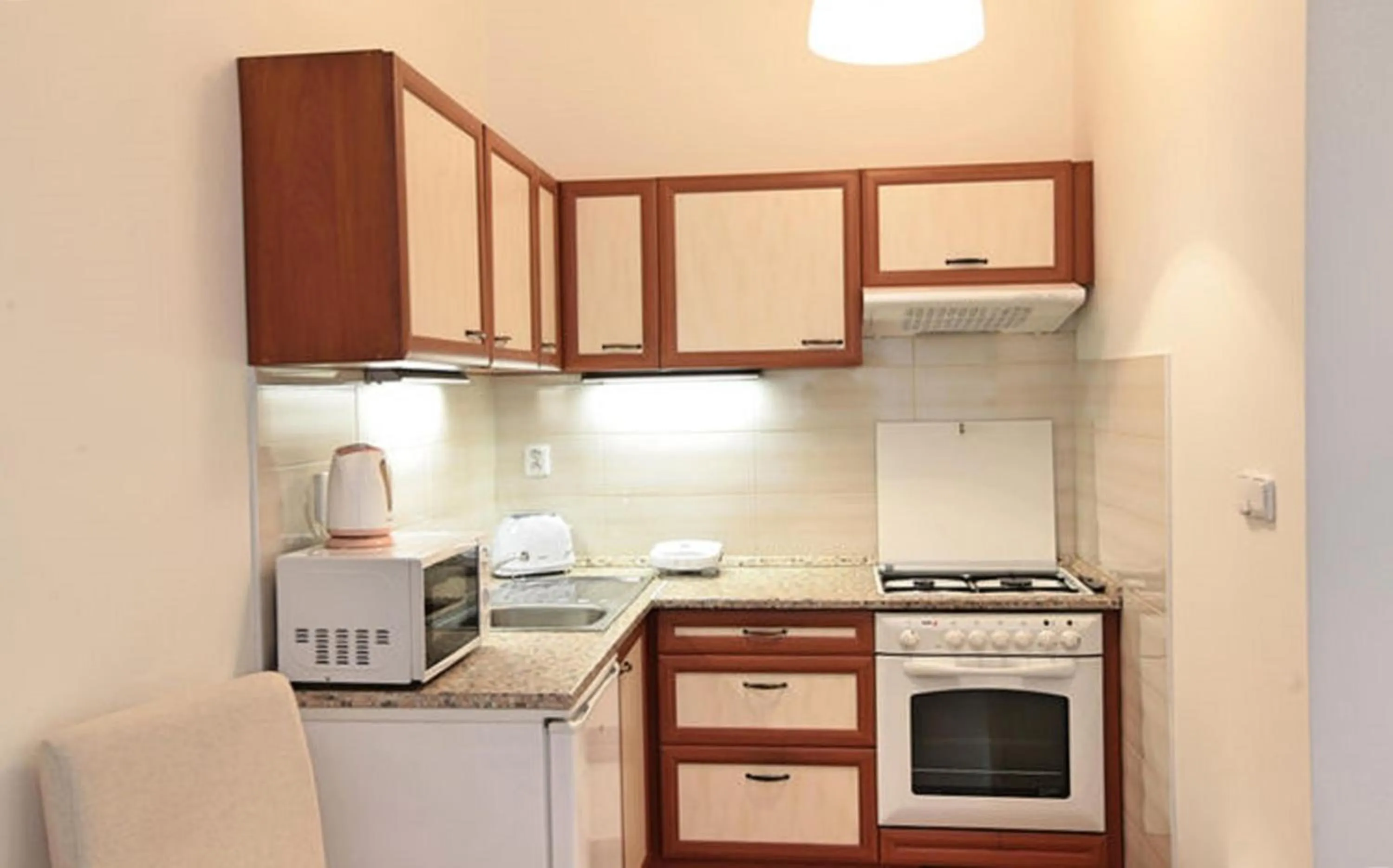 Angel City Aparthotel