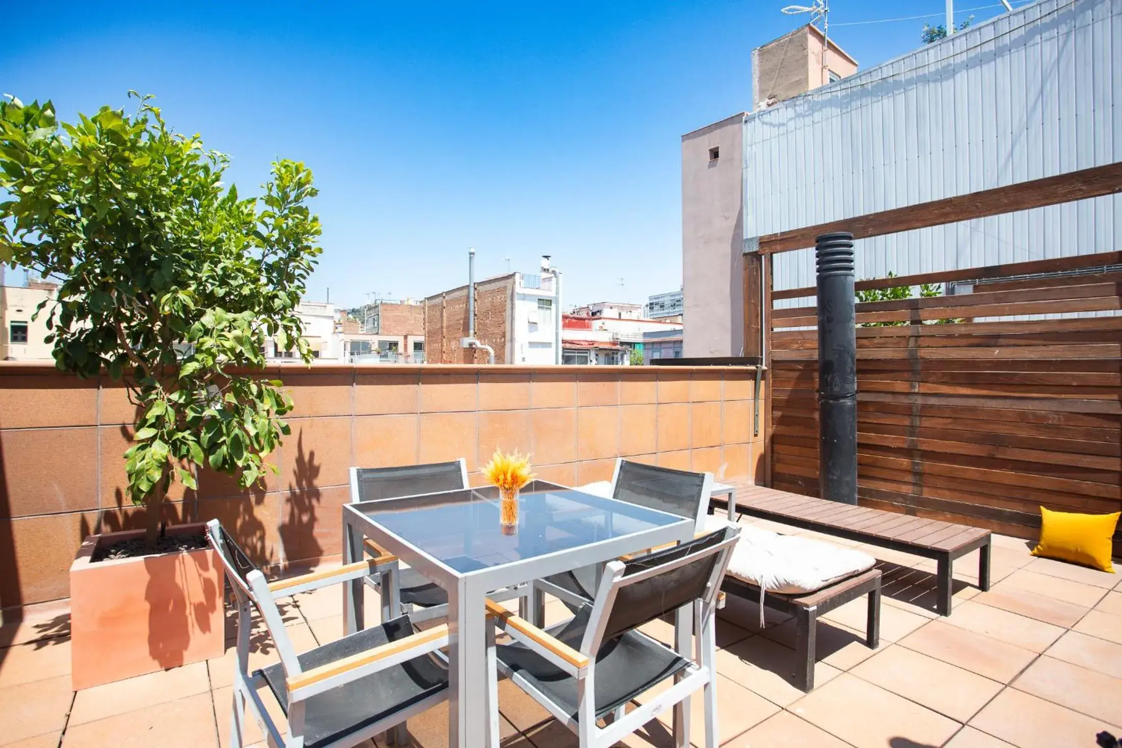 Apartment with Terrace in My Space Barcelona Gracia Pool Terrace Apartment with Terrace in My Space Barcelona Gracia Pool Terrace