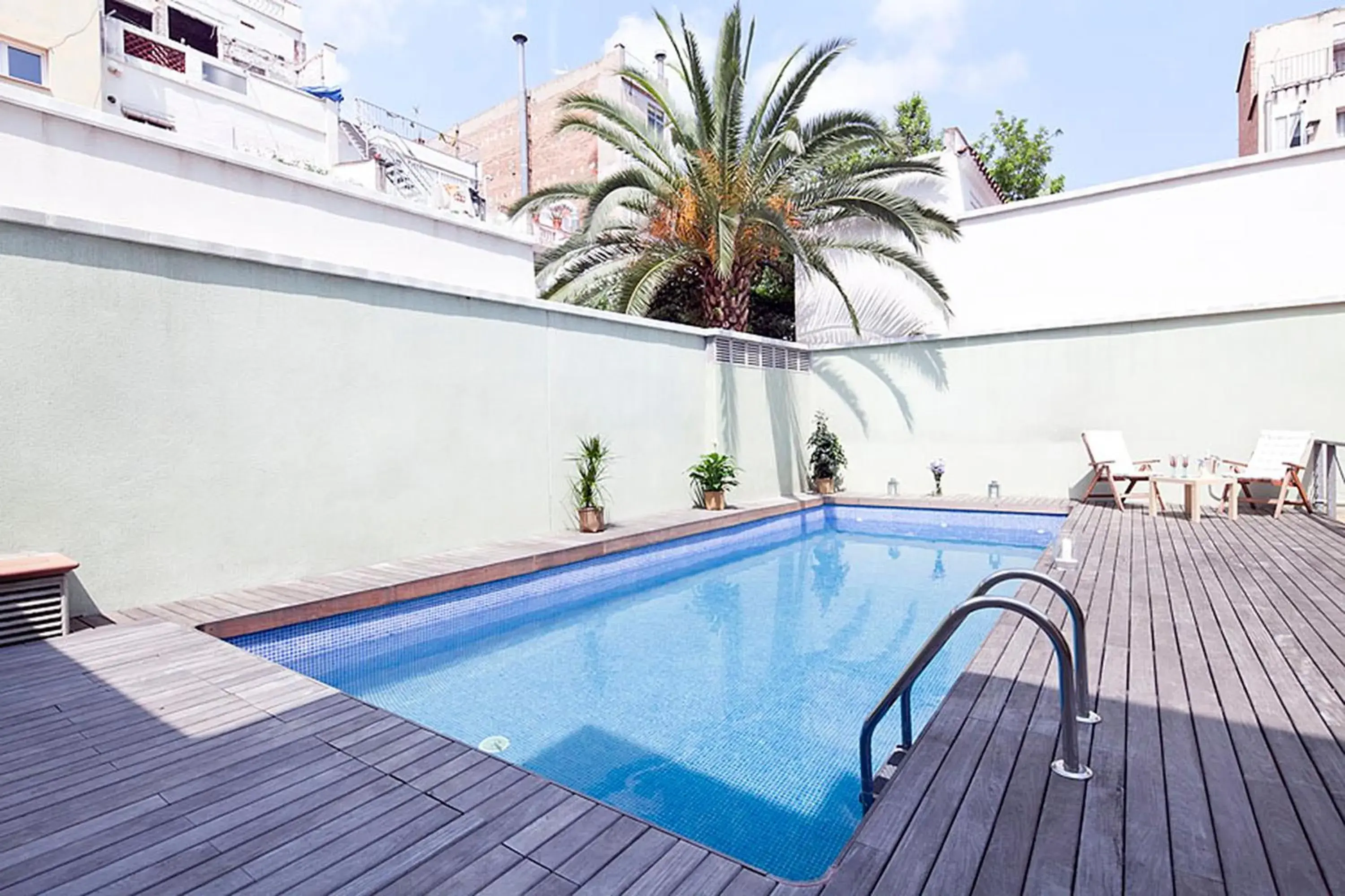 Duplex Apartment in My Space Barcelona Gracia Pool Terrace Duplex Apartment in My Space Barcelona Gracia Pool Terrace