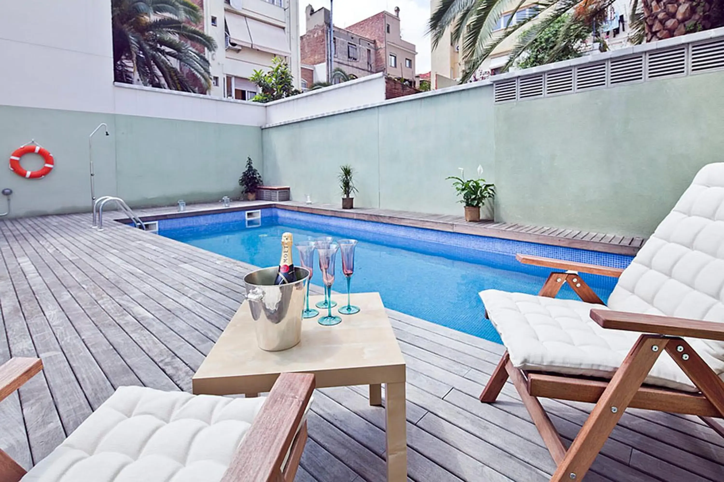 Apartment with Terrace in My Space Barcelona Gracia Pool Terrace Apartment with Terrace in My Space Barcelona Gracia Pool Terrace