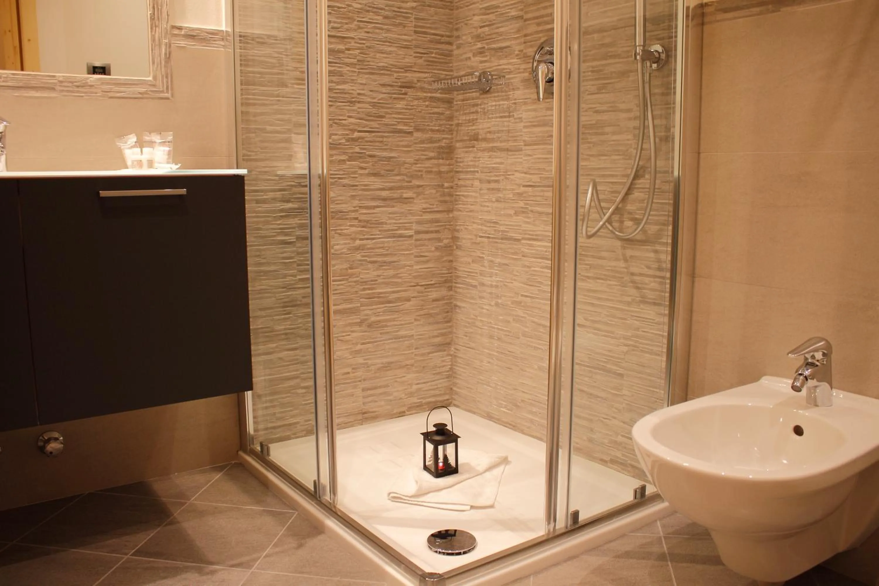 Shower in B&B Augusto