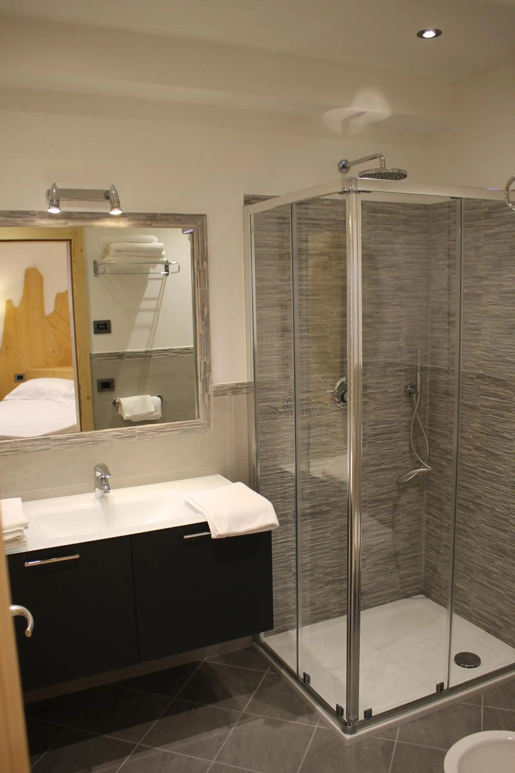 Shower in B&B Augusto