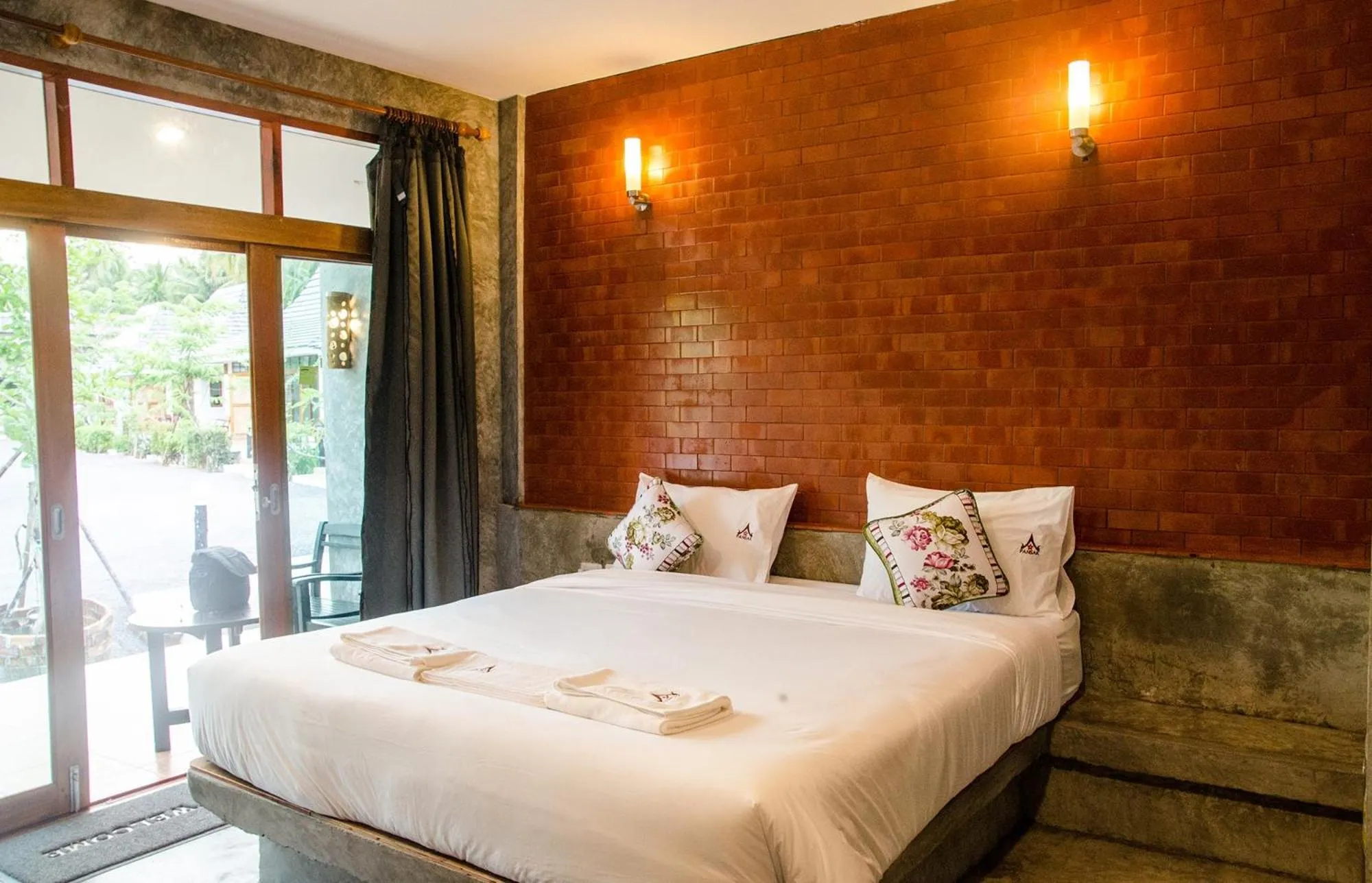 Bedroom in Ruean Thai Nai Bang by PANSAK Resort