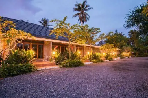 Ruean Thai Nai Bang by PANSAK Resort