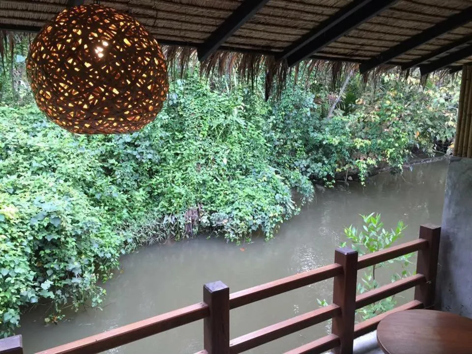 Ruean Thai Nai Bang by PANSAK Resort