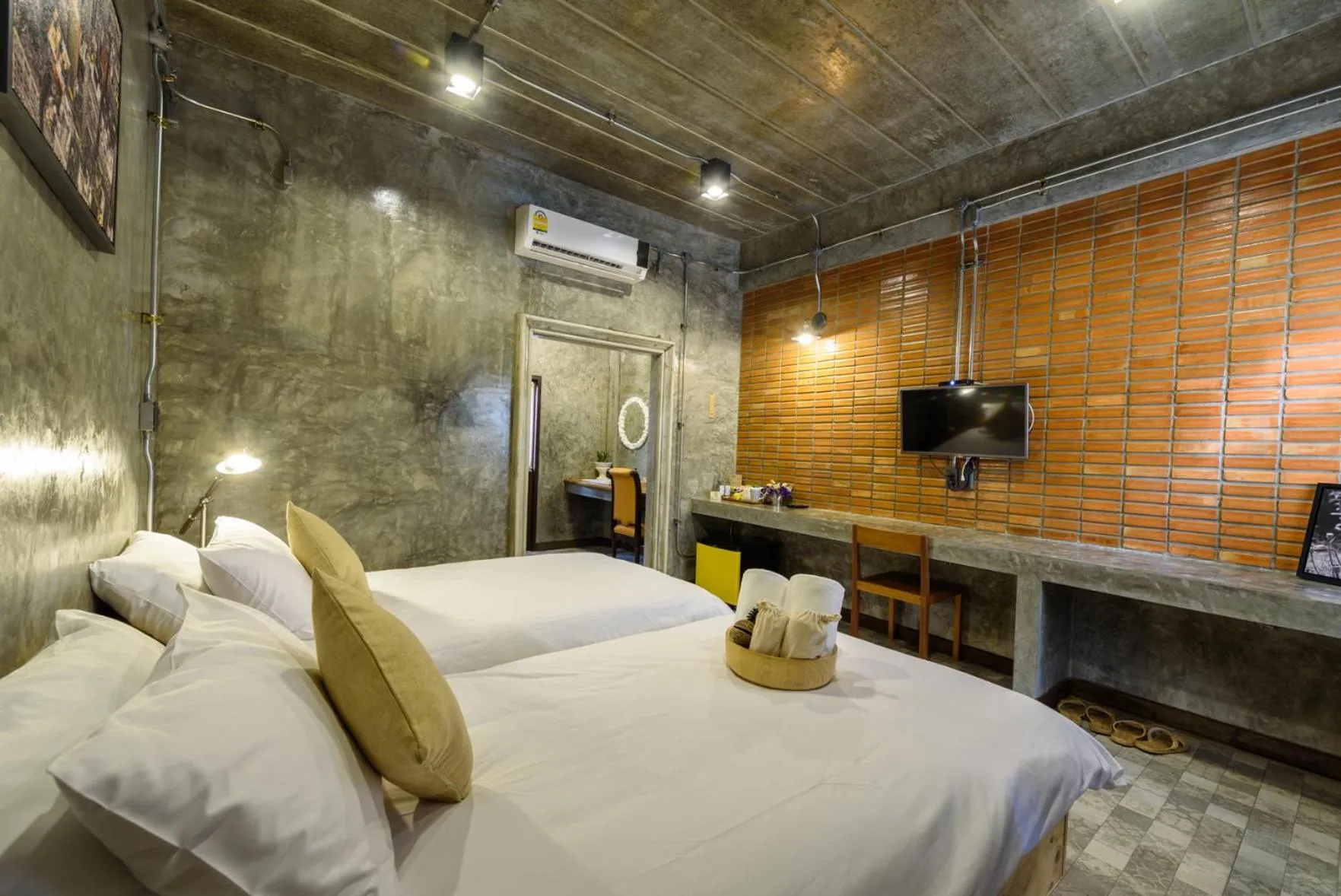 Photo of the whole room, Bed in The Wishes Hotel at Chiangmai