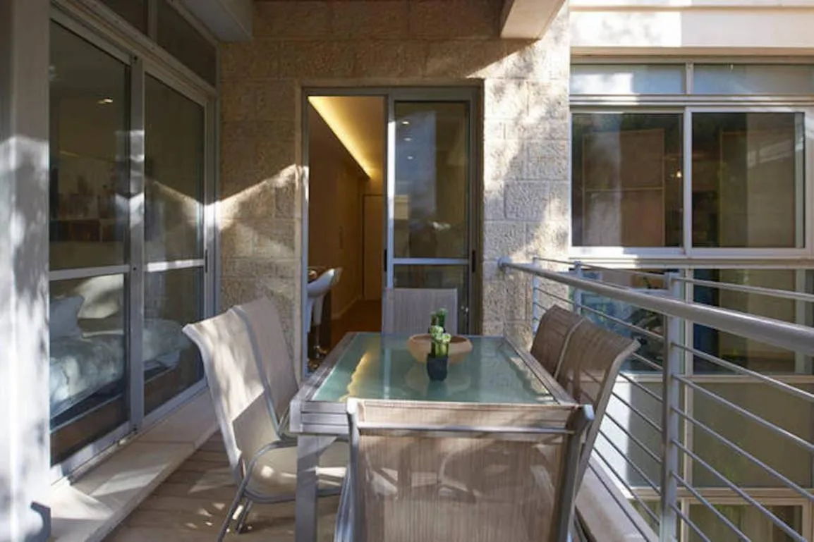 Patio in Chic & Quiet Apartments in City Center by FeelHome