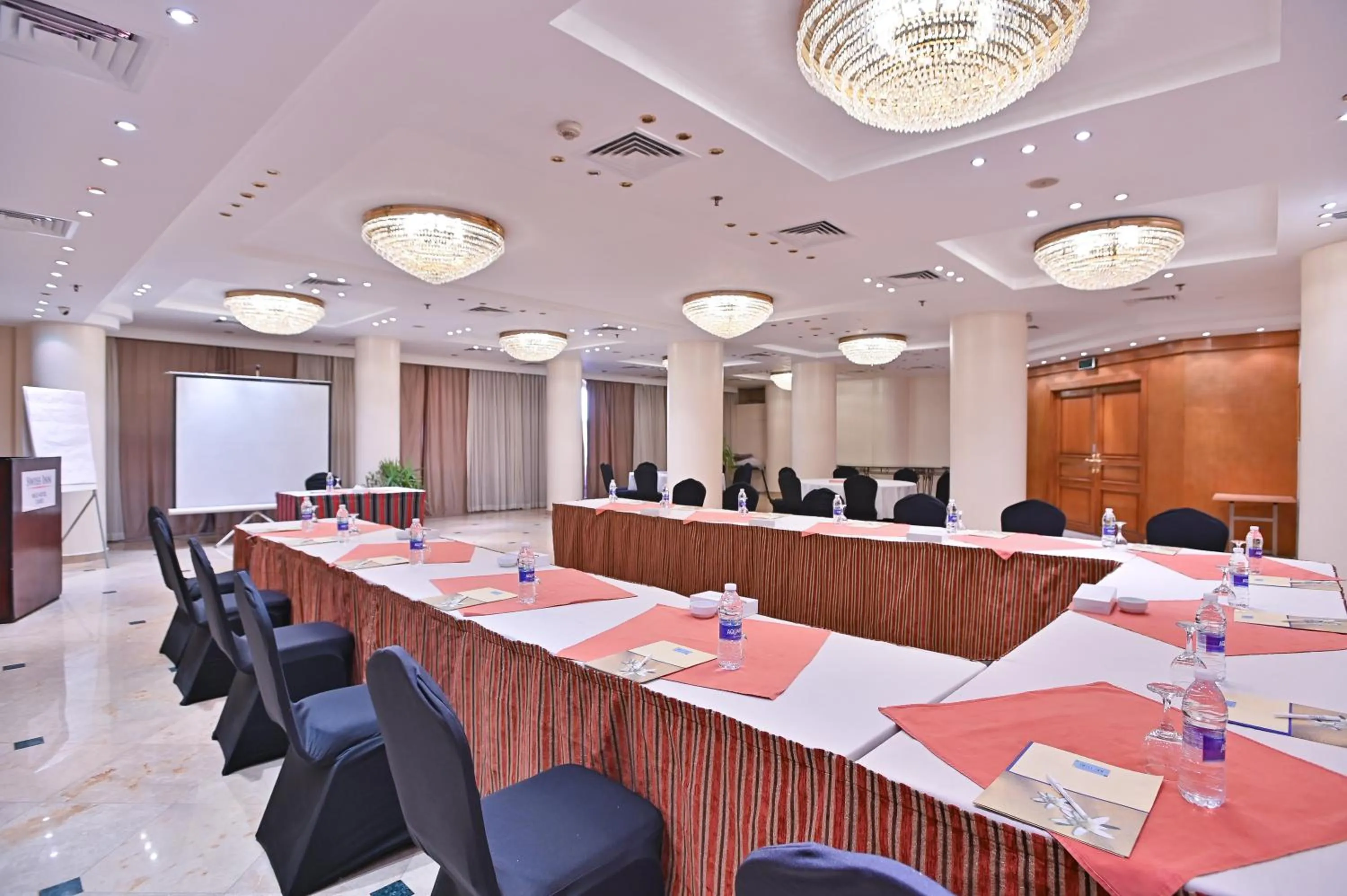 Meeting/conference room in Swiss Inn Nile Hotel